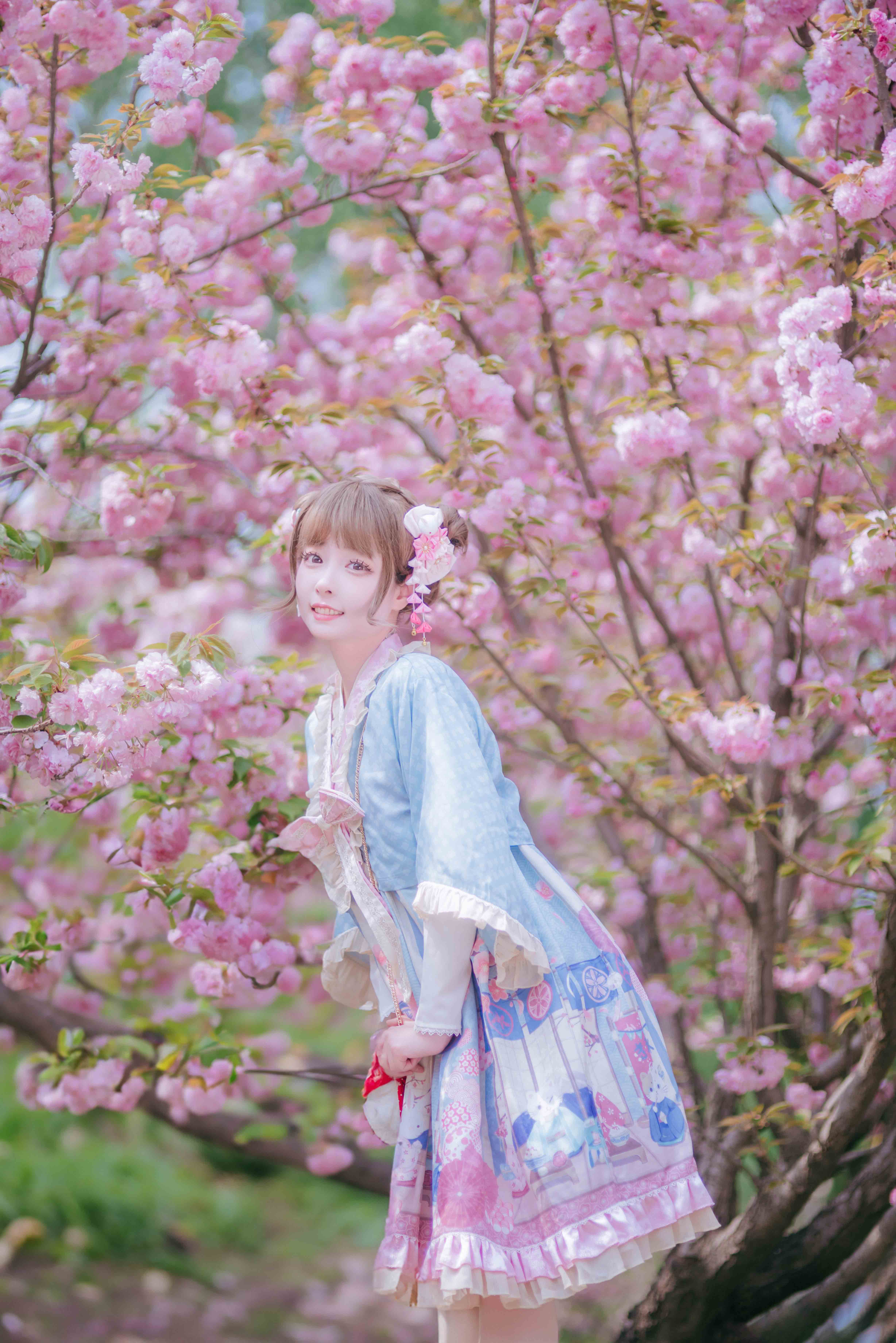 图片[7]-二次元COS分享[Lolita]繁花似锦，枝头盛放，与你邂逅，是我心中最憧憬的绝美画卷。-二次元COS分享次元吧