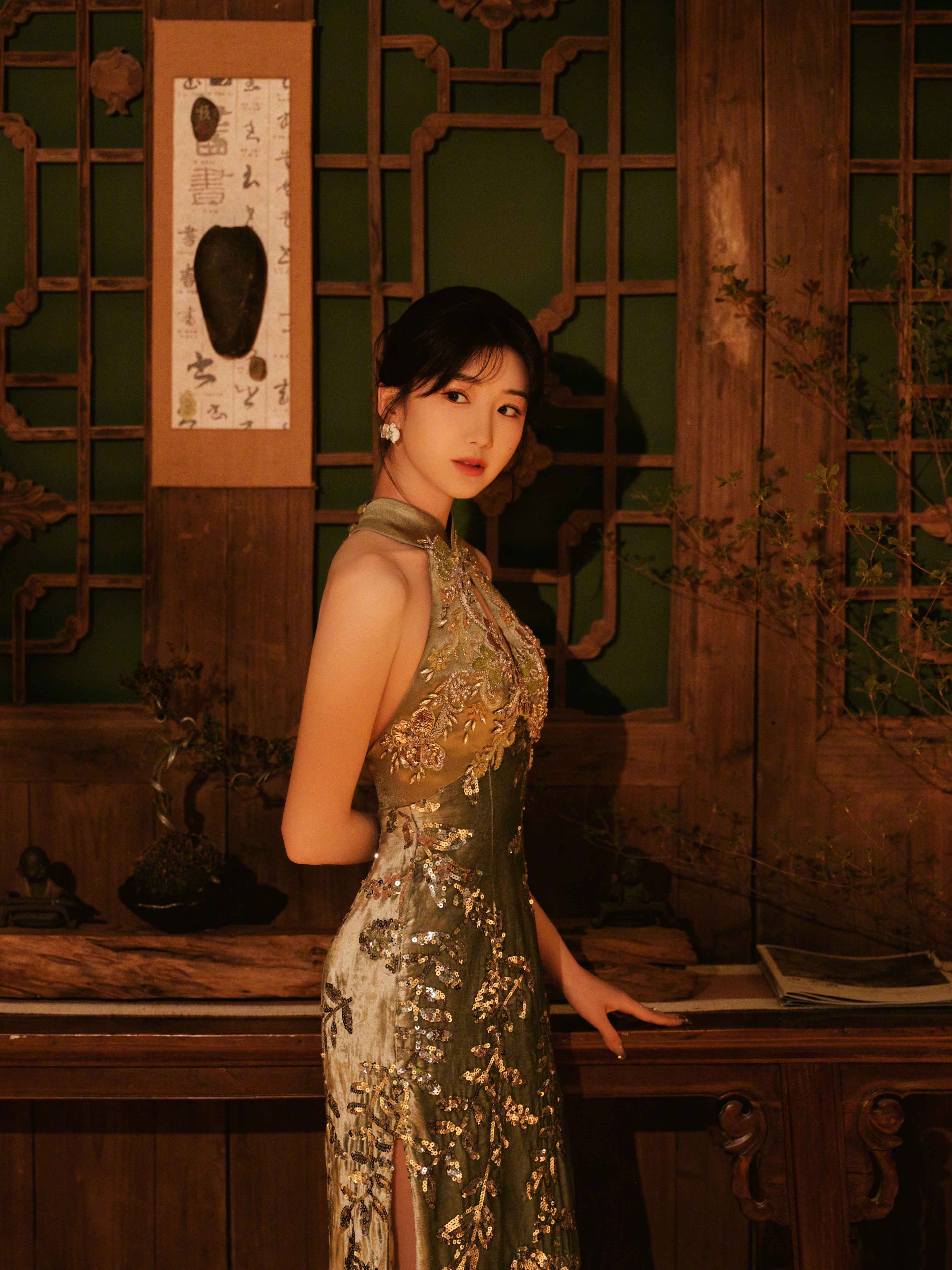 图片[10]-二次元COS分享[明星写真]毛晓彤 深V旗袍-二次元COS分享次元吧