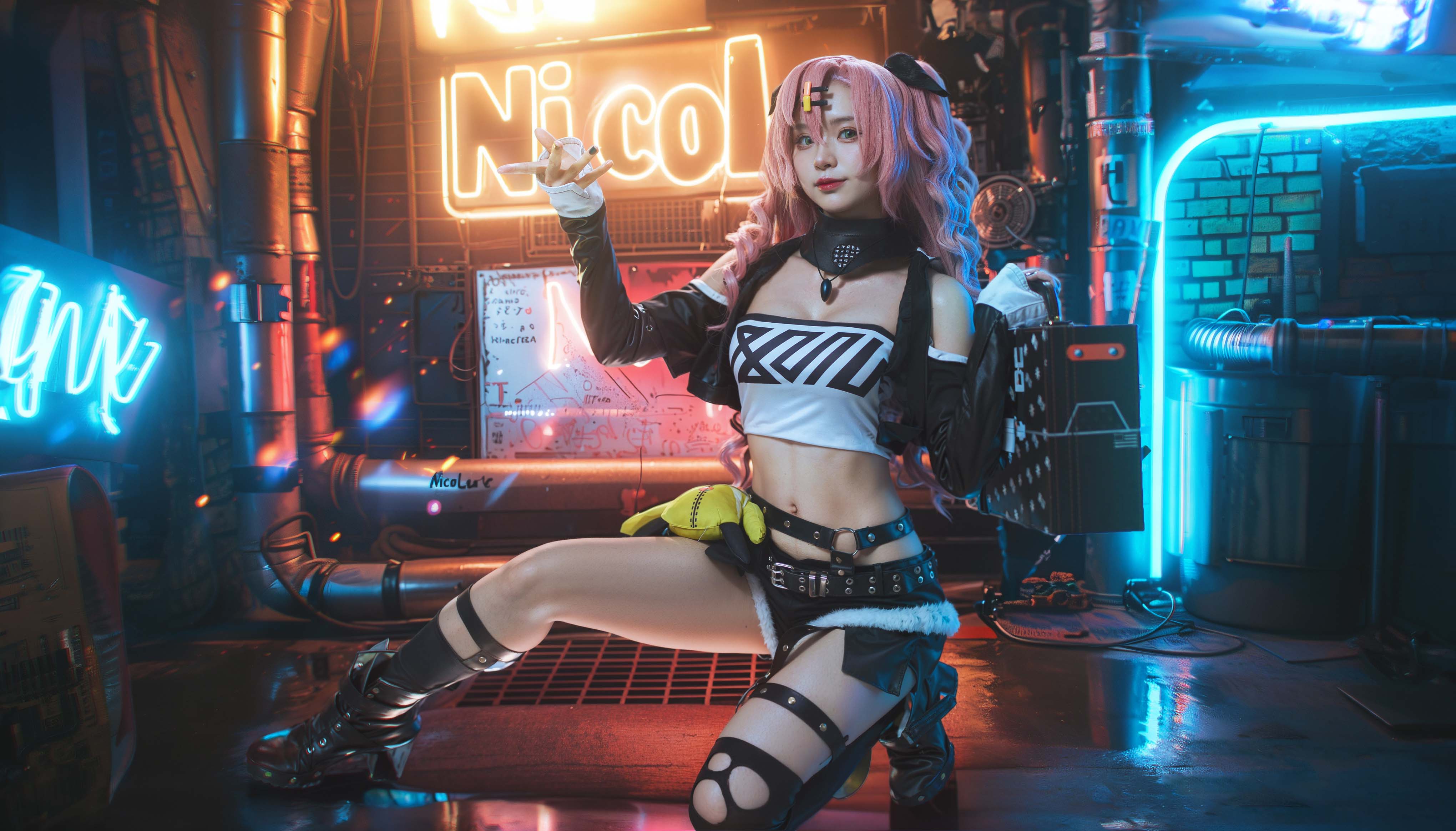 图片[2]-二次元COS分享[COSplay]太喜欢妮可老大了，虽然特别喜欢金币但其实性格非常善良？-二次元COS分享次元吧