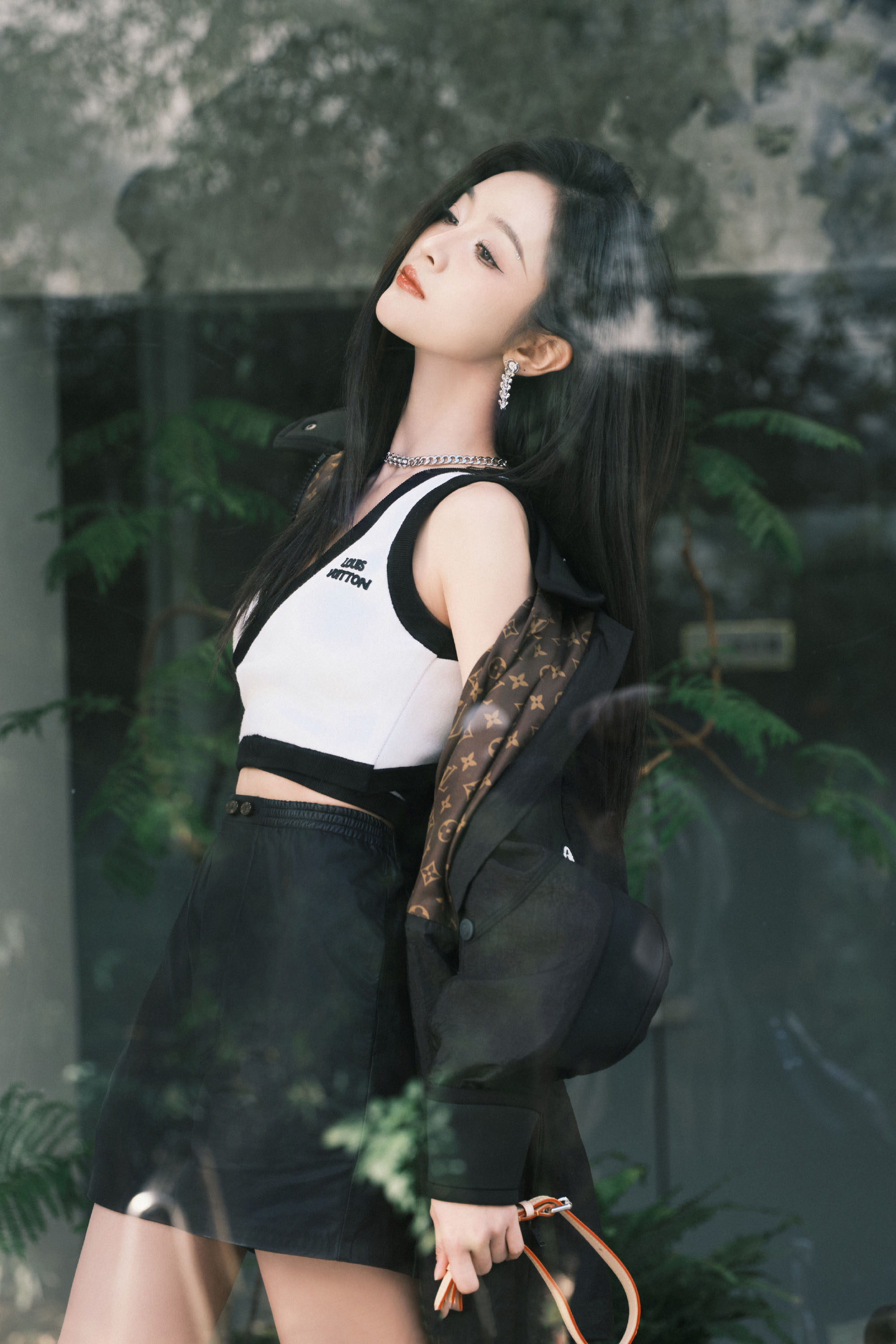 图片[6]-二次元COS分享[明星写真]吴宣仪洋溢着满满的活力与元气，散发着令人心动不已的独特魅力。-二次元COS分享次元吧