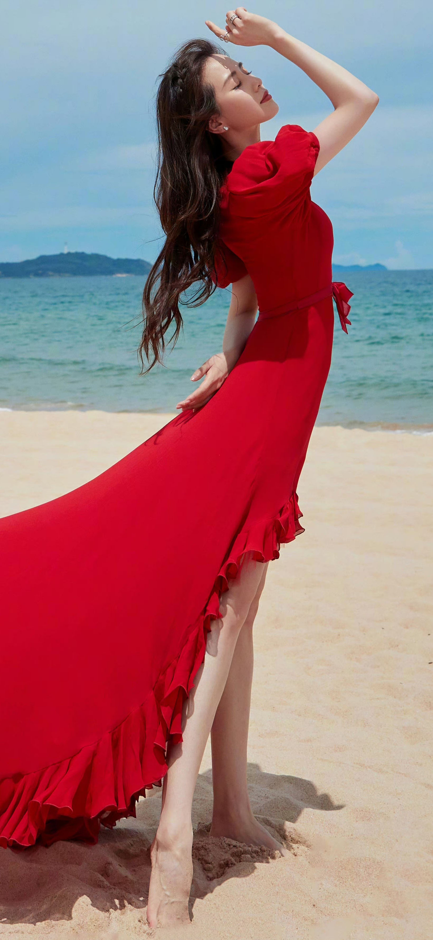 图片[5]-二次元COS分享[明星写真]刘诗诗身着红裙，尽显优雅大气，迷人风姿令人倾倒。-二次元COS分享次元吧