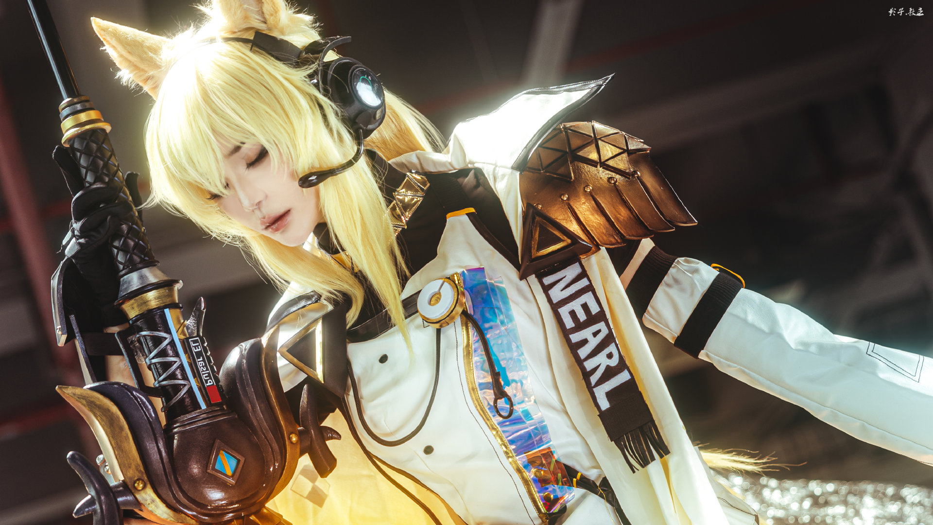 图片[1]-二次元COS分享[COSplay]誓言，信赖，从来不会被时间改变，不是么，博士?耀骑士玛嘉烈·临光，归列。-二次元COS分享次元吧