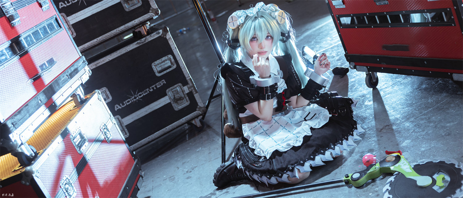 图片[1]-二次元COS分享[COSplay]我…我叫可琳..请问…需要帮忙吗？-二次元COS分享次元吧