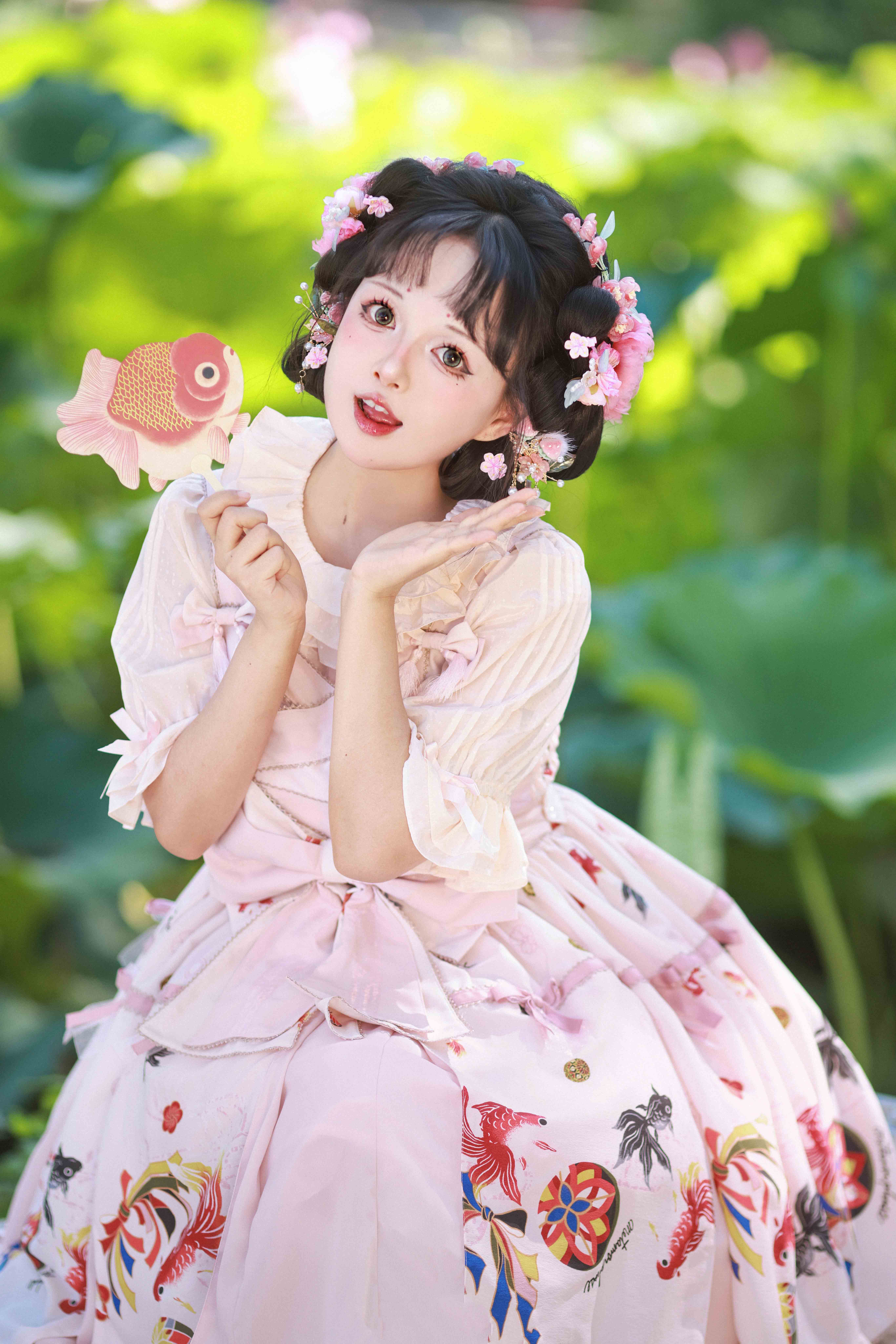 图片[2]-二次元COS分享夏日炽热如火，好运如莲朵朵绽放～-二次元COS分享次元吧