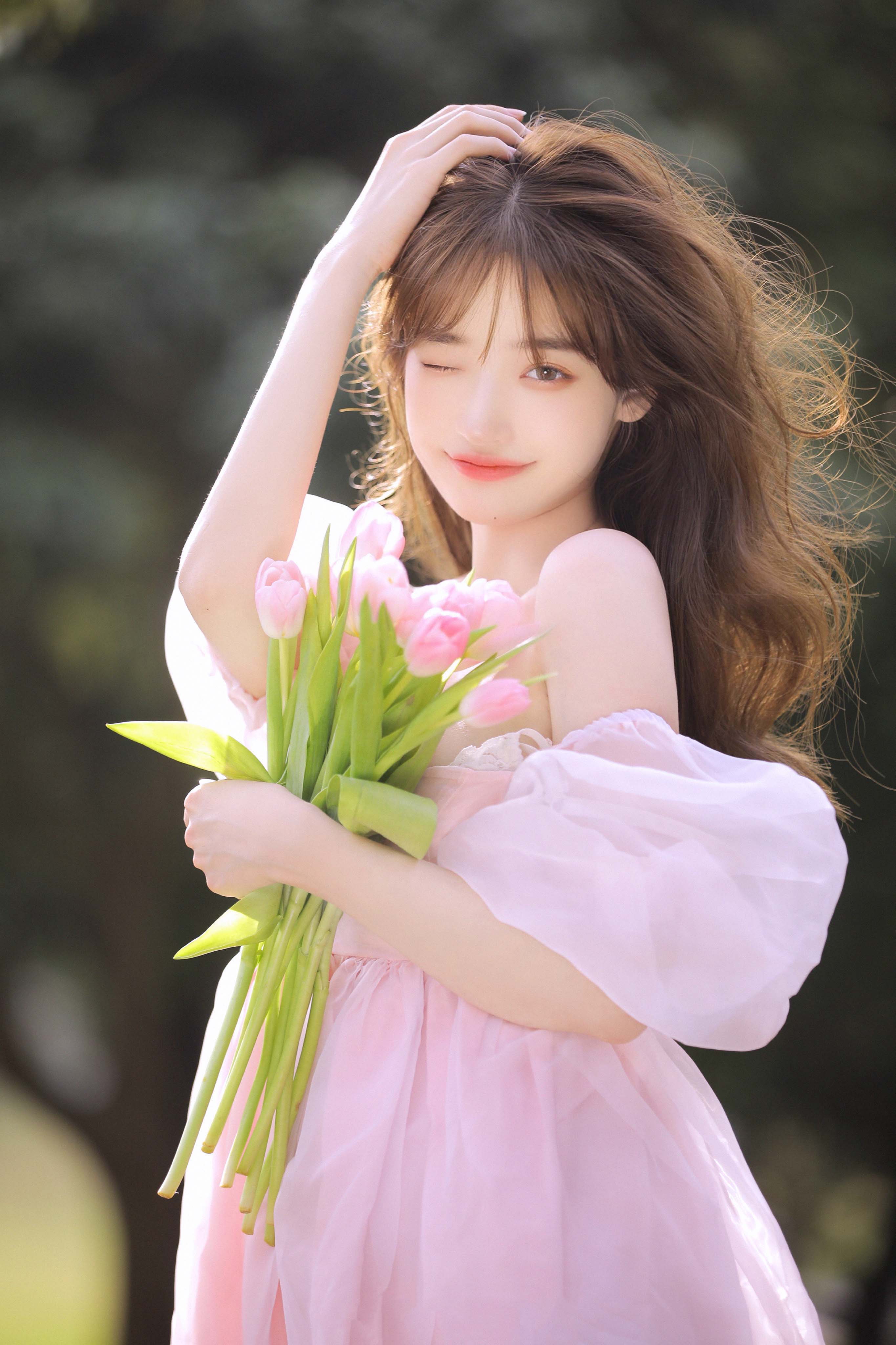 图片[1]-二次元COS分享[写真]穿过柔软的风遇见你🍃-二次元COS分享次元吧