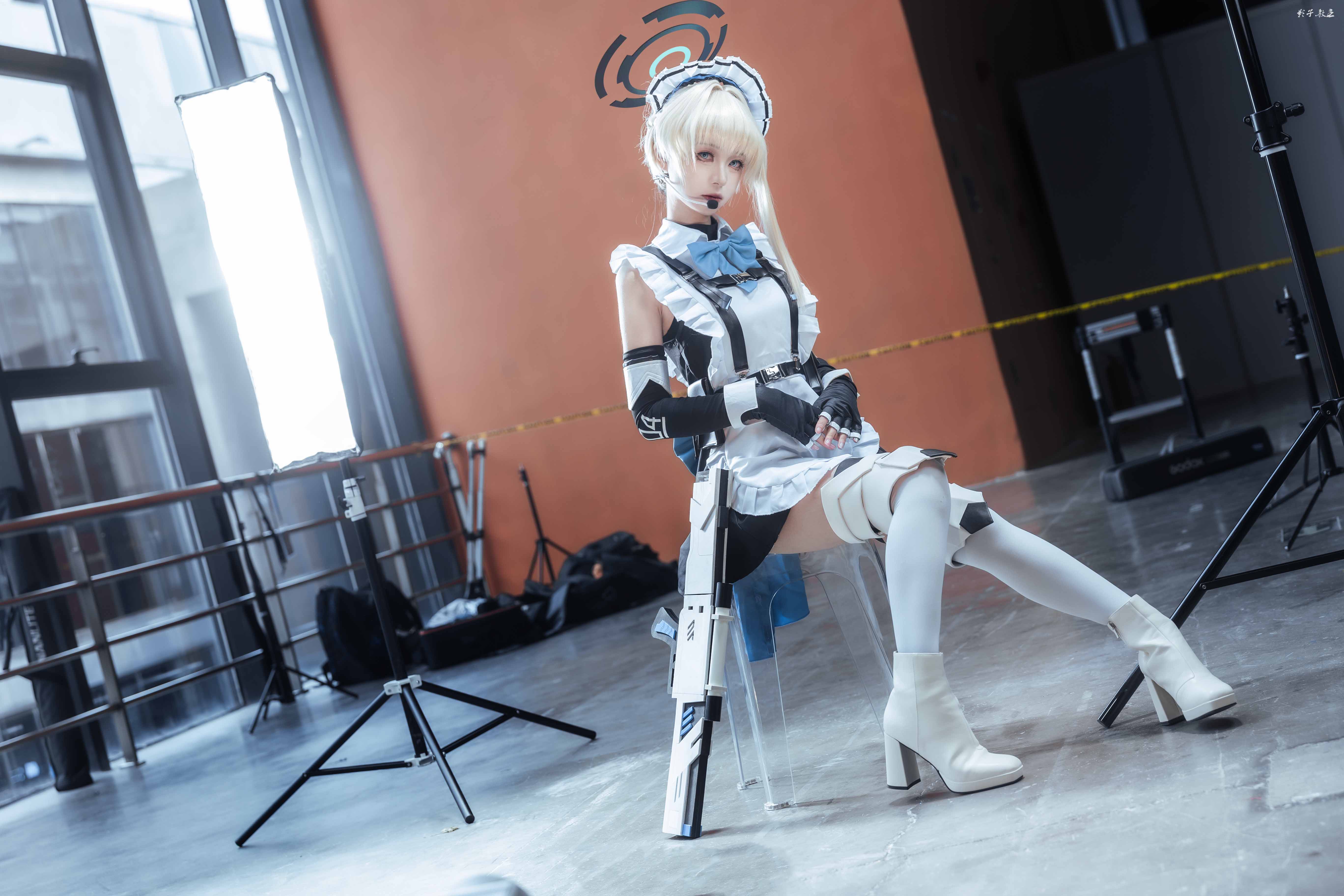 图片[1]-二次元COS分享[COSplay]无论什么任务都但请吩咐，因为我是完美的特工兼女仆。-二次元COS分享次元吧