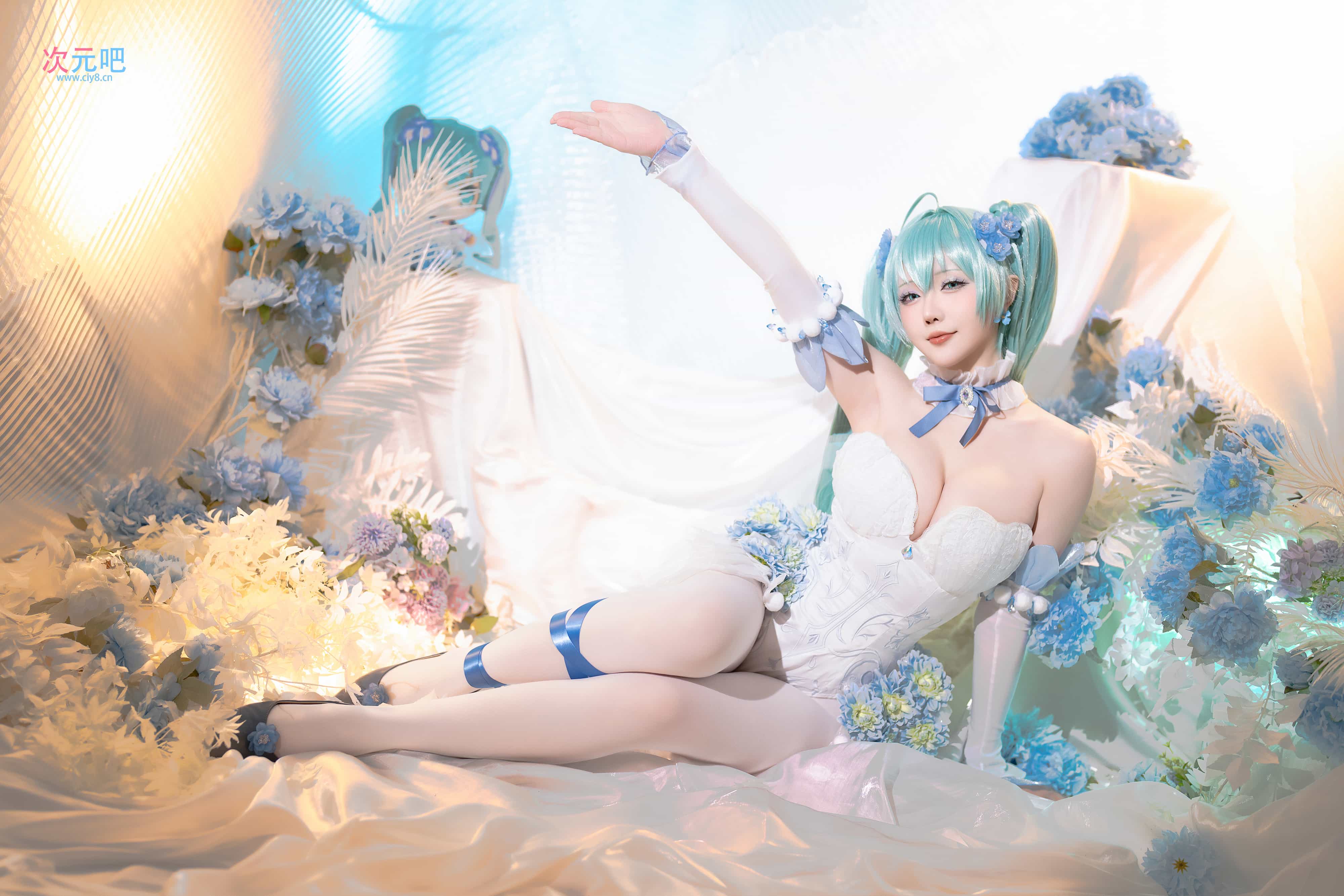 星之迟迟Hoshilily – 初音未来 粉蝶花精灵-二次元COS分享次元吧