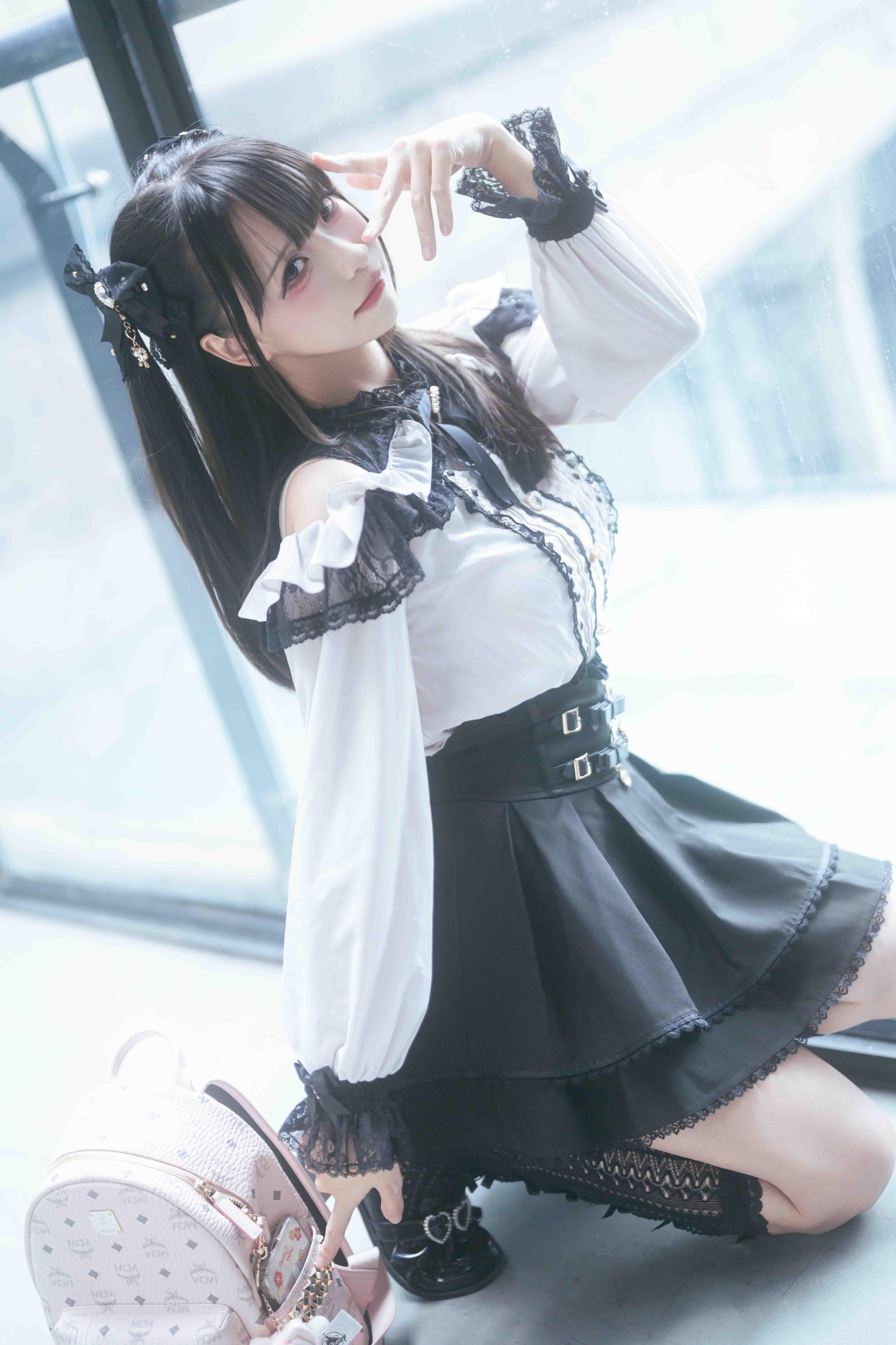 图片[8]-二次元COS分享[COSplay]地雷系穿搭 – 那你跟我，会是同类吗？-二次元COS分享次元吧