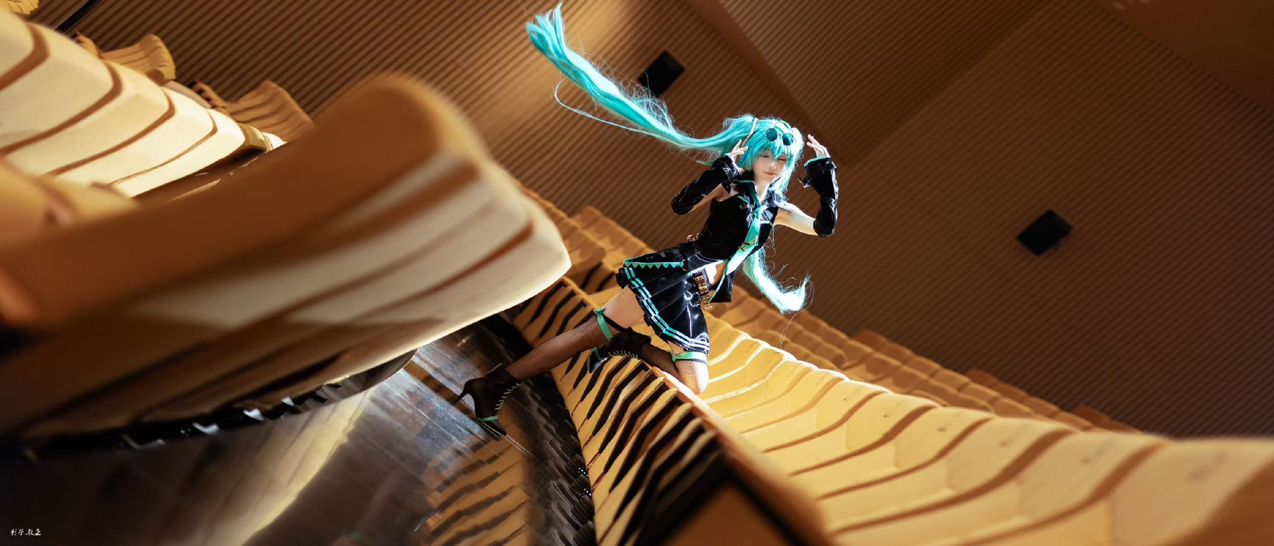 图片[2]-二次元COS分享[COSplay]初音未来 让其响彻！-二次元COS分享次元吧
