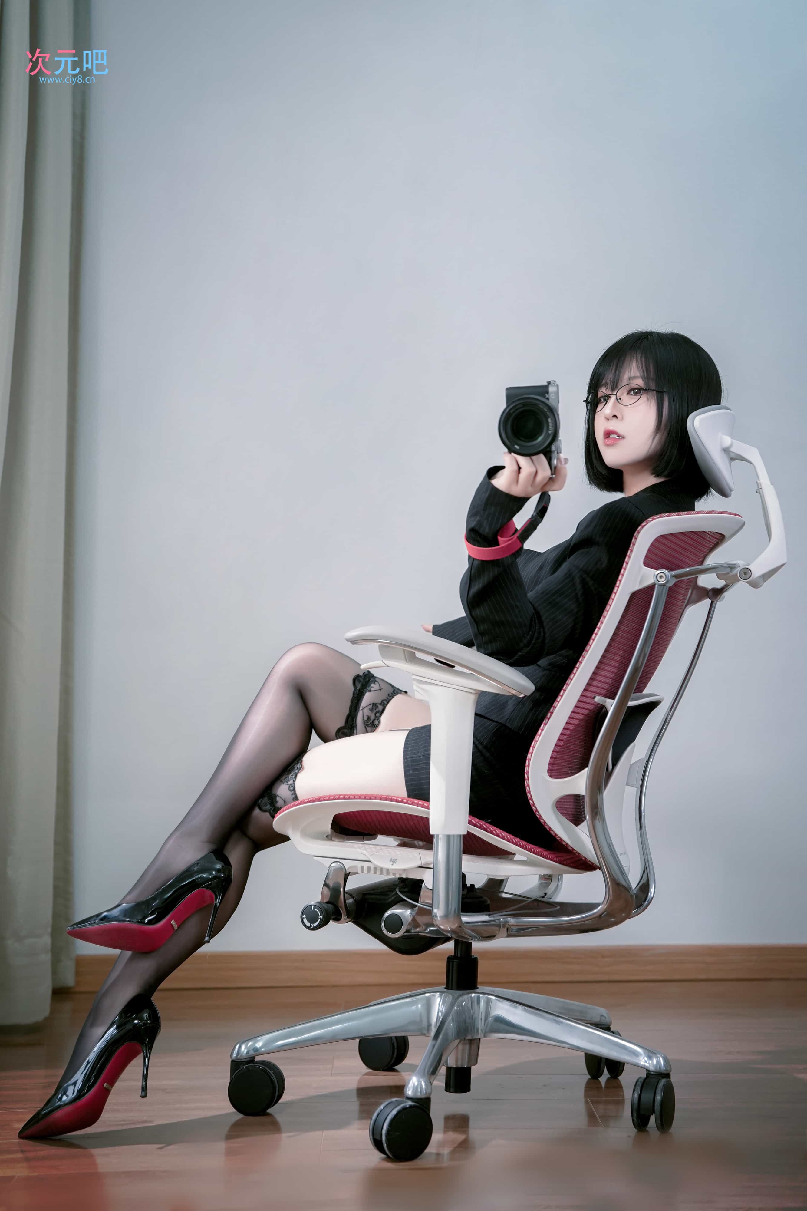 图片[3]-二次元COS分享半半子 – 上司様OL-二次元COS分享次元吧