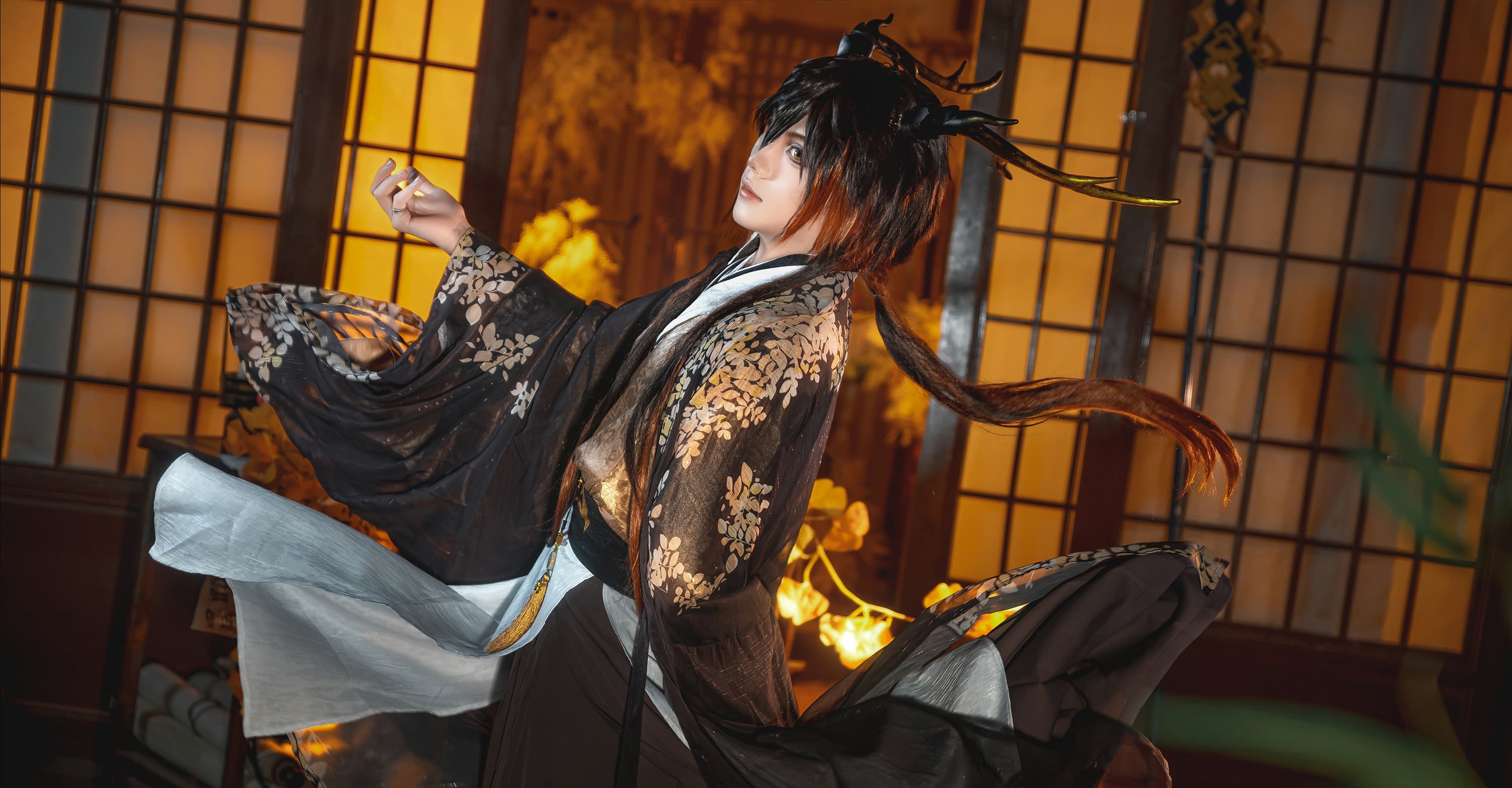 图片[2]-二次元COS分享[COSplay]不妨稍稍驻足，一道来见证此时的璃月灯火。-二次元COS分享次元吧