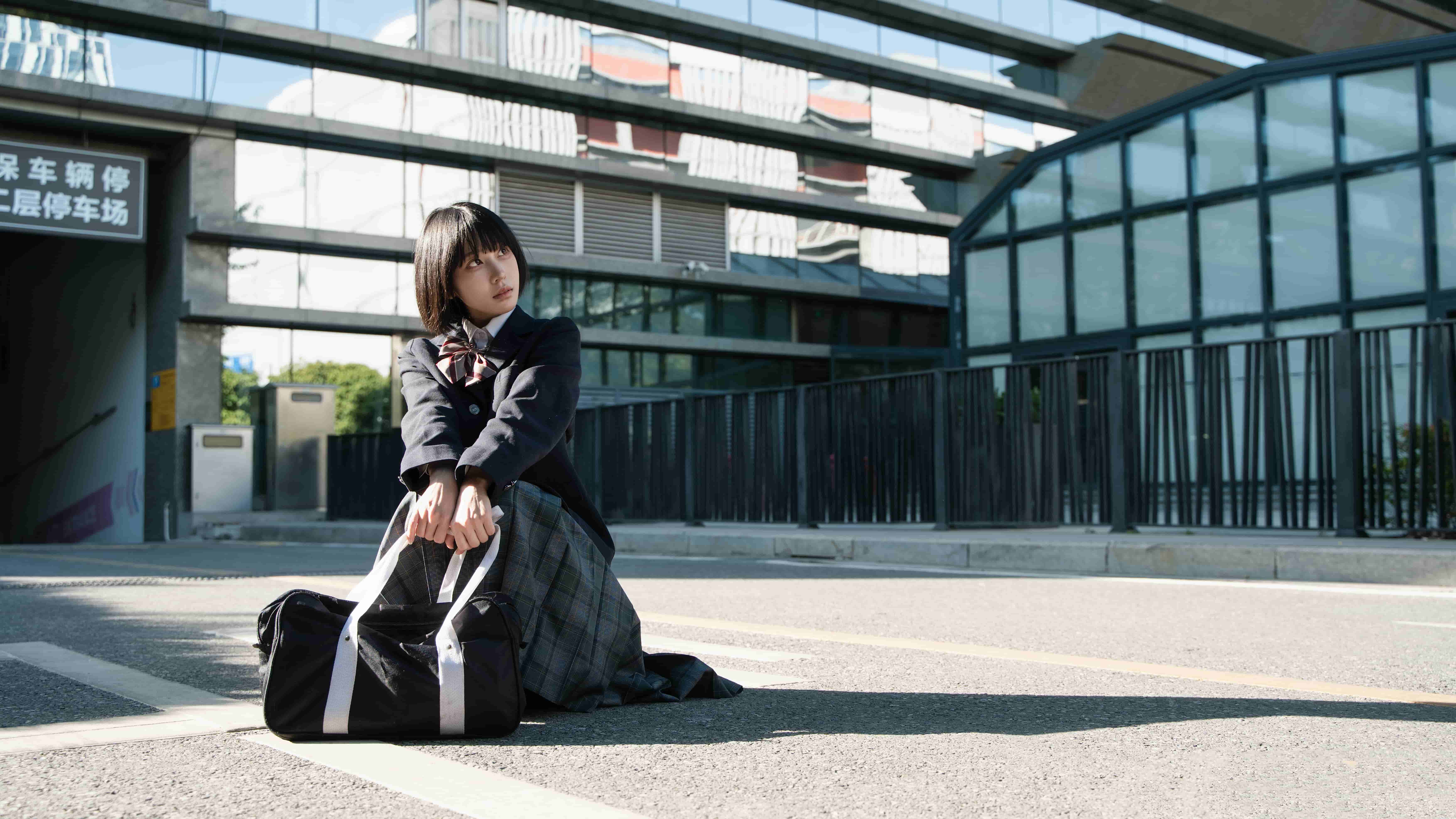 图片[3]-二次元COS分享[JK]阳光少女-校服倩影静候于K5楼下停车场-二次元COS分享次元吧