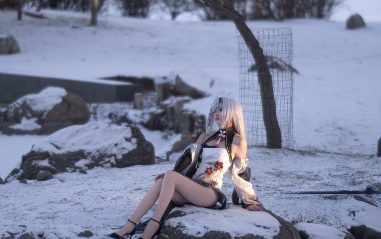 图片[1]-二次元COS分享[COSplay]我名申鹤，命格孤煞-二次元COS分享次元吧