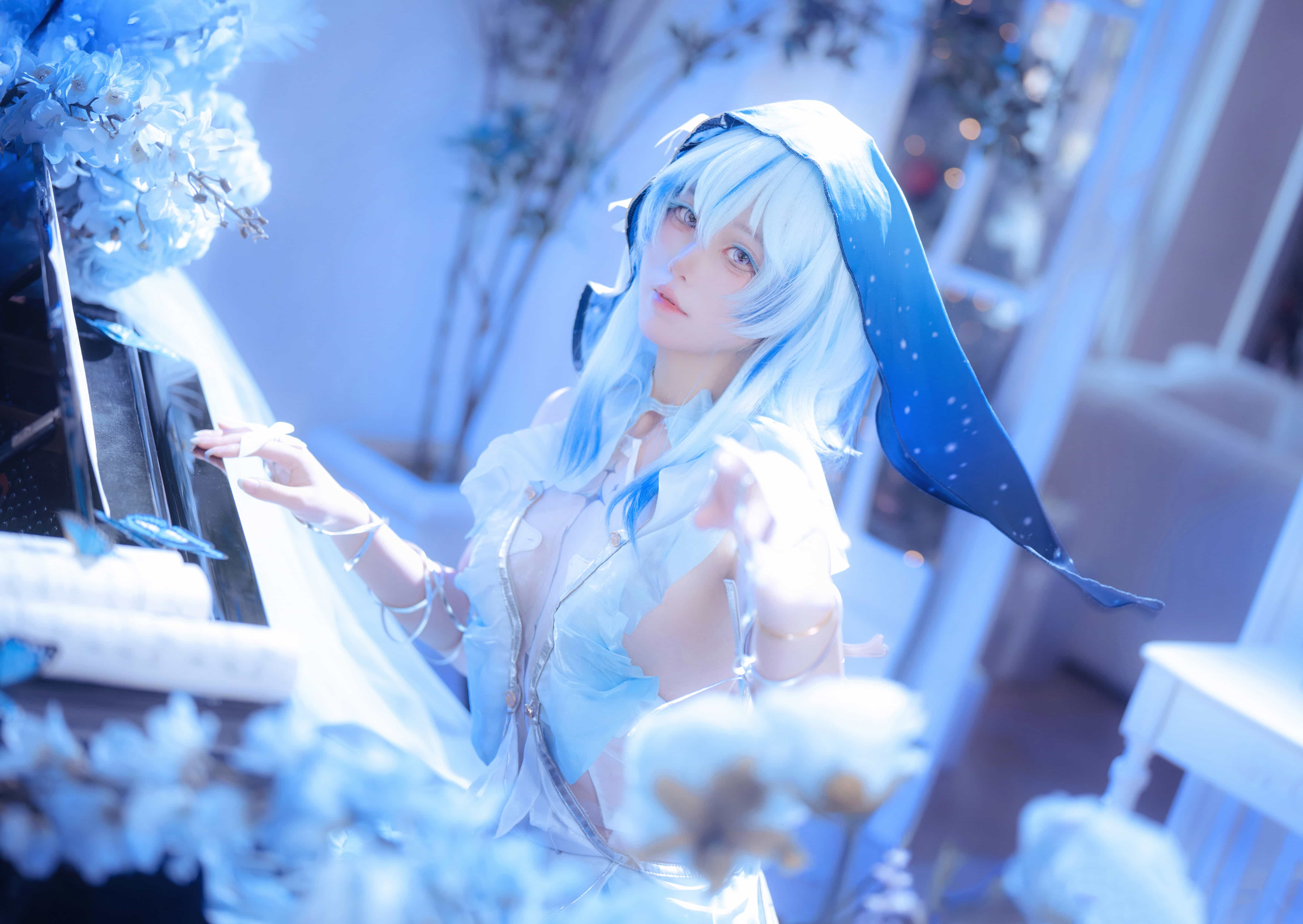 [COSplay]就像蝴蝶破茧时的振翅，恒星诞生时的喷涌….-二次元COS分享次元吧