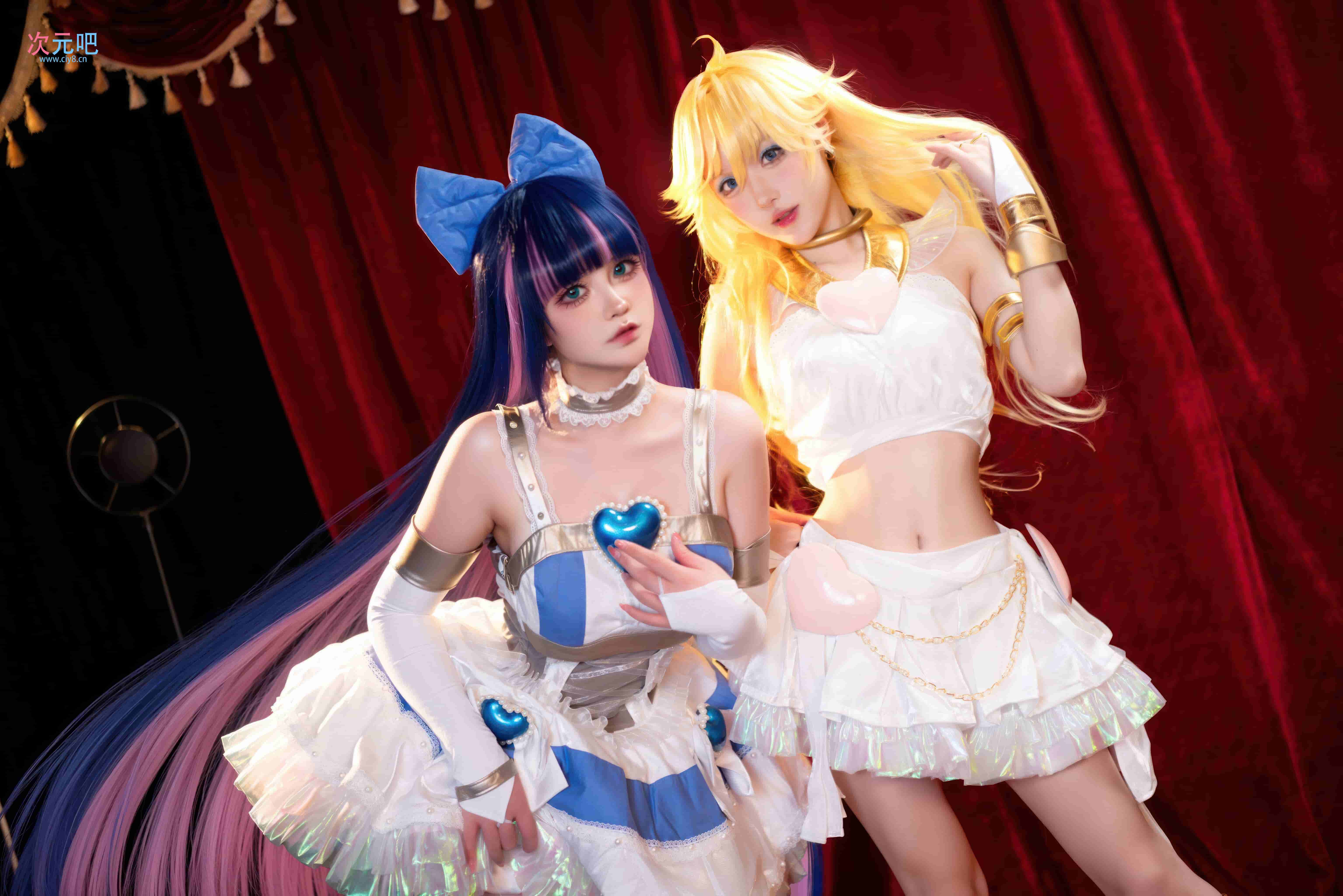 阿包也是兔娘&苏苏苏Sofia – 吊带袜天使-二次元COS分享次元吧