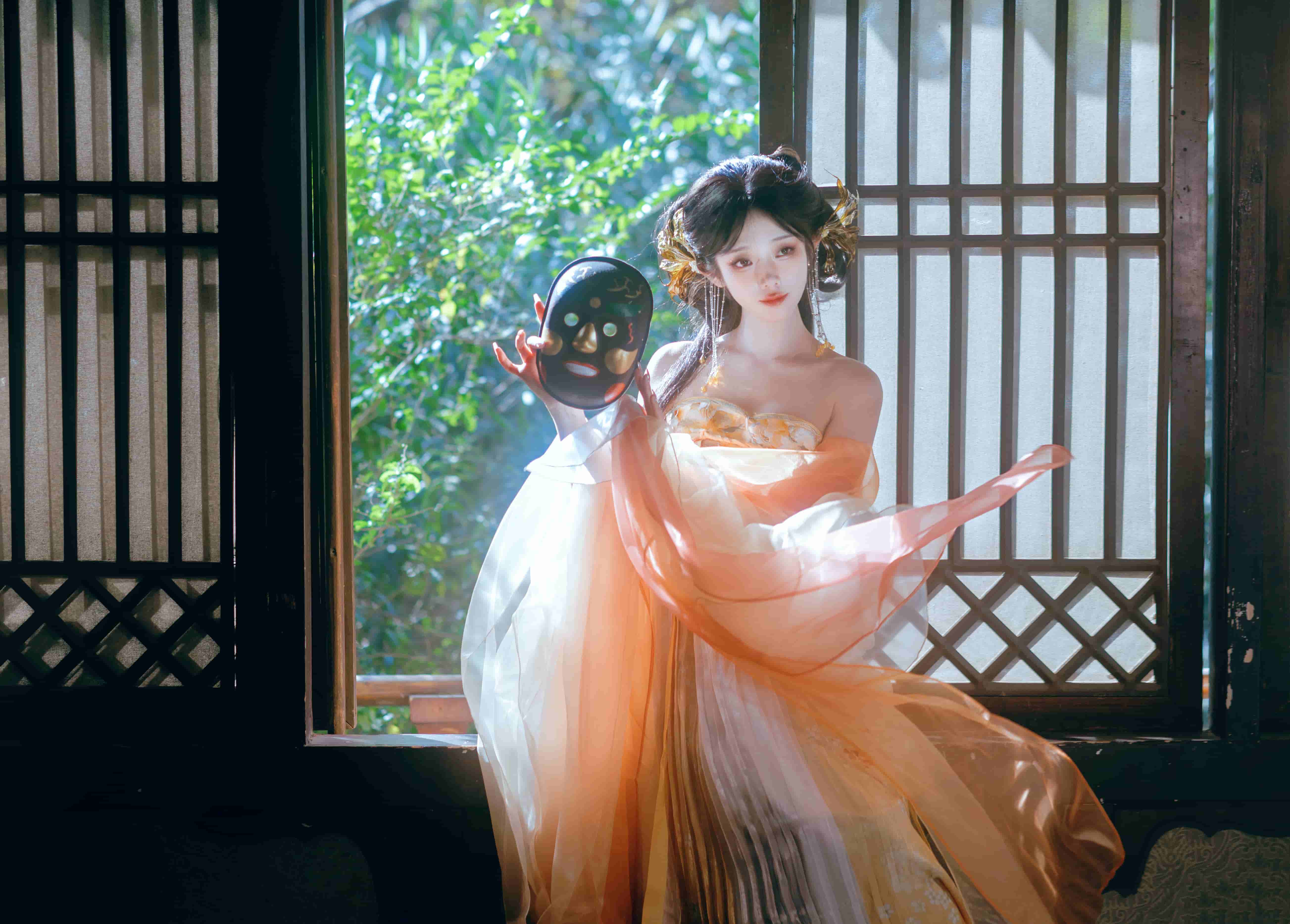 [COSplay]仙袂忽沾流霞醉，眼波漫剪玉蕖香。-二次元COS分享次元吧