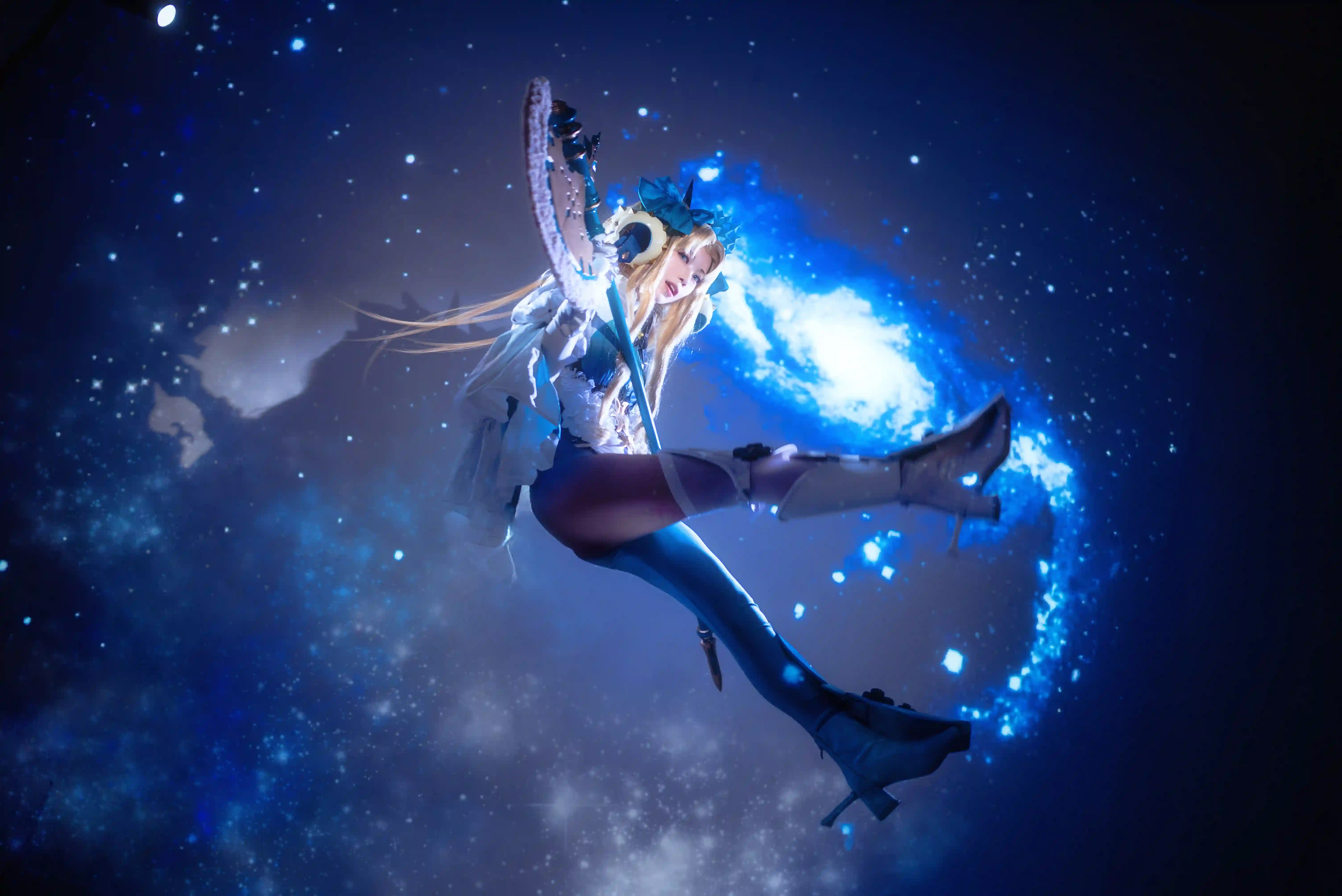 [COSplay]闪耀于终局宇宙的兽冠-二次元COS分享次元吧