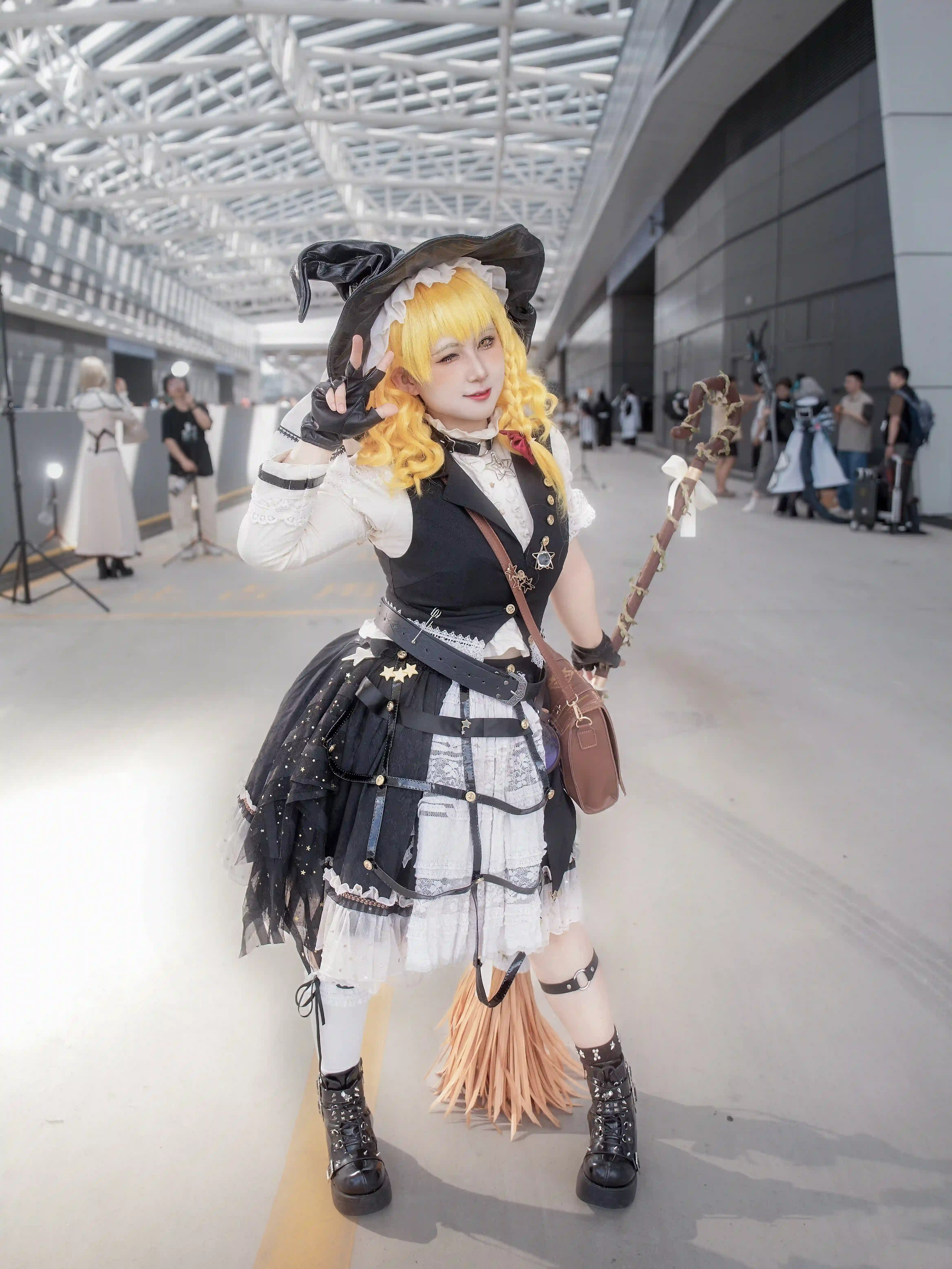 图片[4]-二次元COS分享[COSplay]别用偷这么难听的字眼，那叫借，借，懂吗？-二次元COS分享次元吧