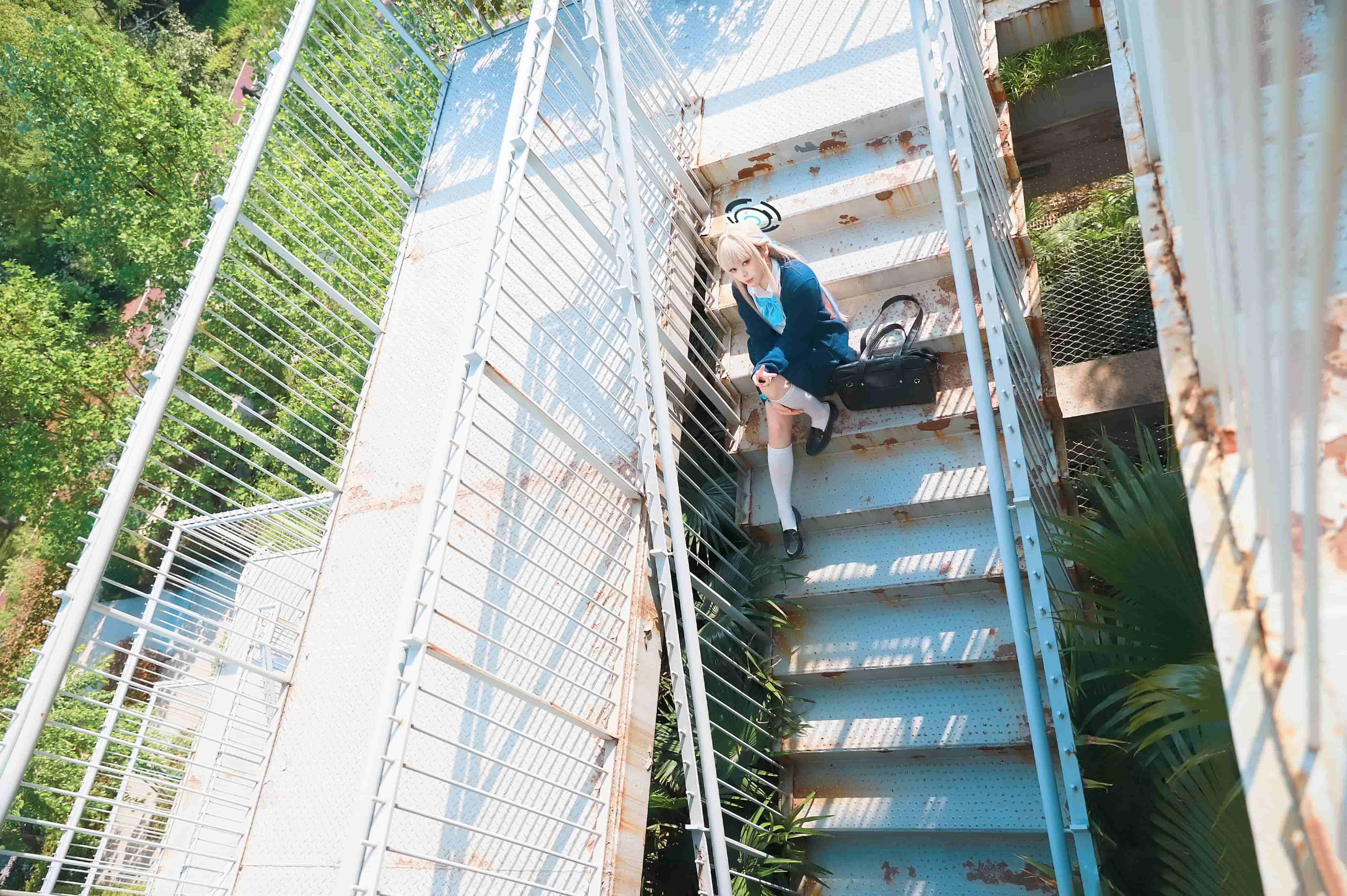 图片[1]-二次元COS分享[COSplay]一天有二十四小时，老师的小时只有一个～❤️-二次元COS分享次元吧