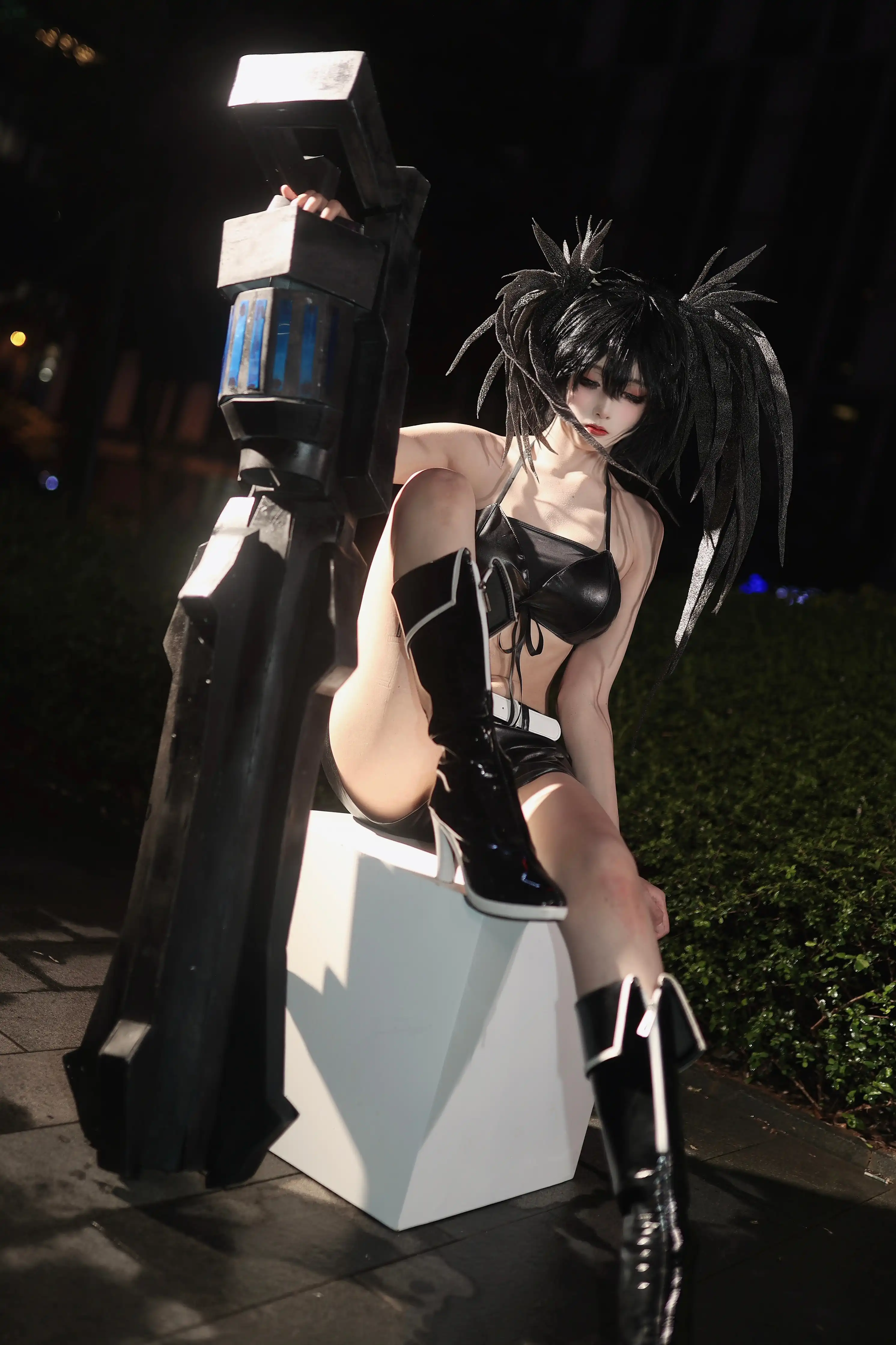 图片[1]-二次元COS分享[COSplay]今天份的双马尾萝莉，看起来很能打！-二次元COS分享次元吧