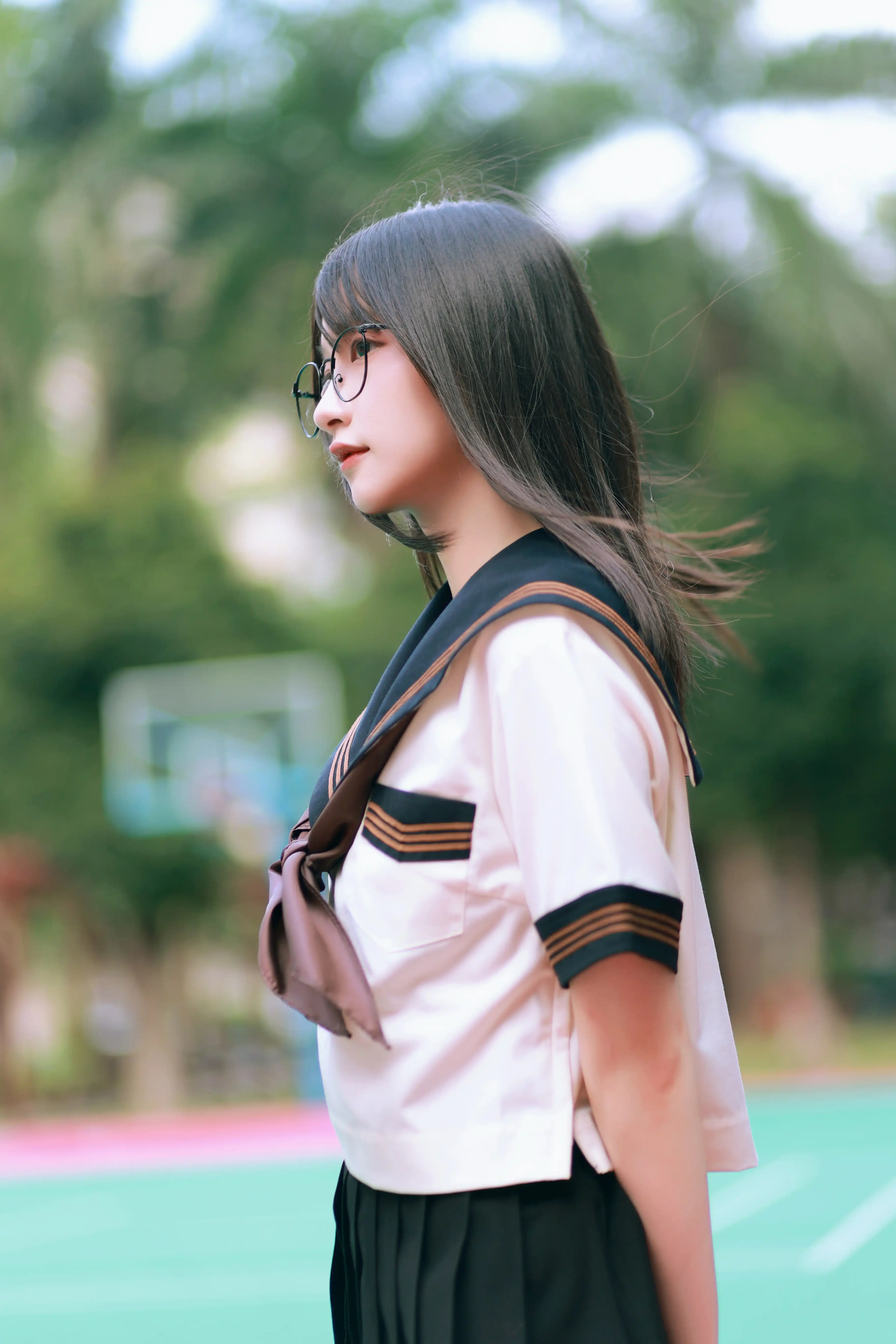 图片[3]-二次元COS分享[JK]林荫道上的 JK 青春-白衫黑裙的元气瞬间-二次元COS分享次元吧