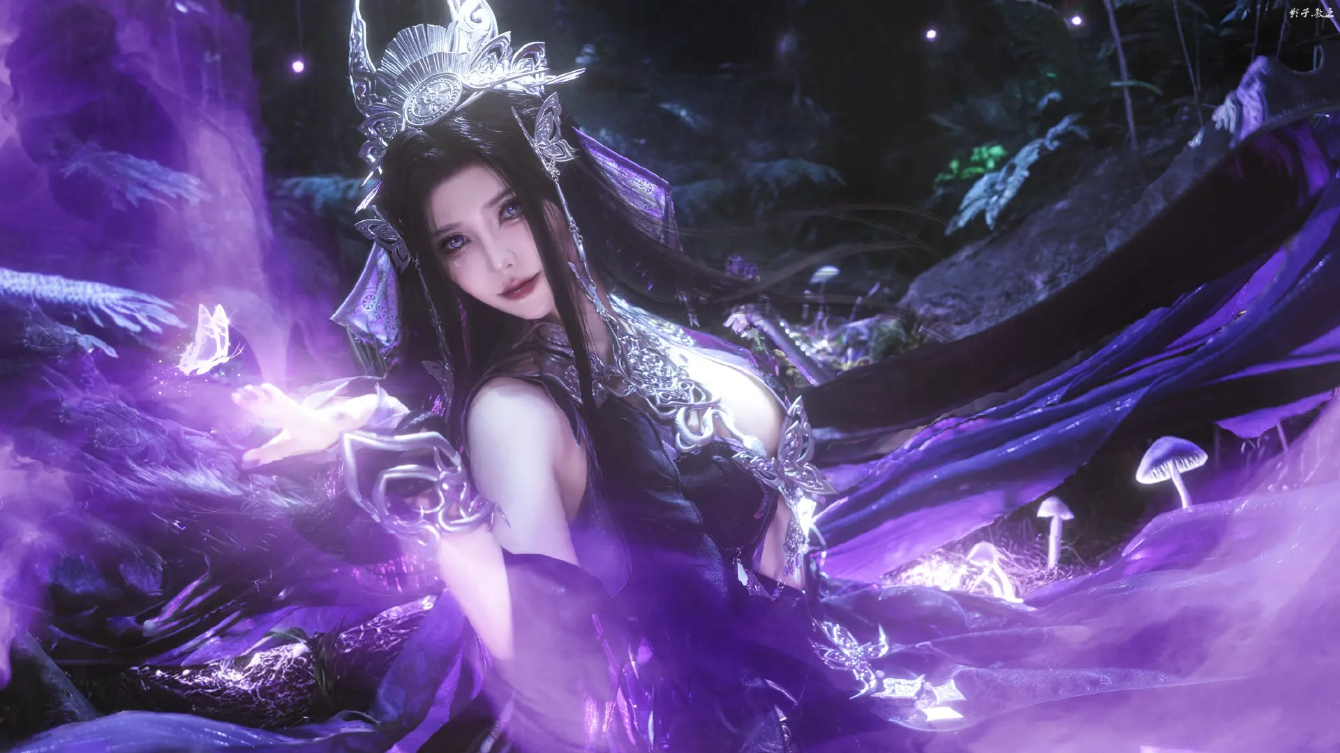 [COSplay]蛇蝎为伴蛛为邻，千蝶绕笛蛊无形。-二次元COS分享次元吧