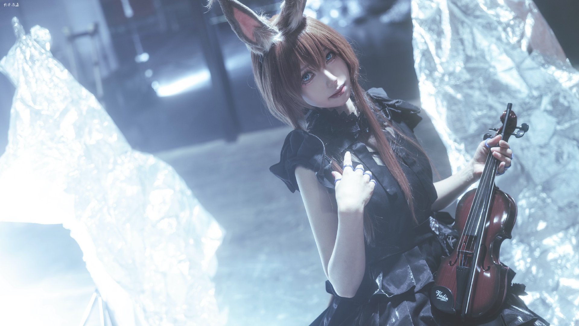 图片[1]-二次元COS分享[COSplay]博士，悄悄告诉你一件事——我重新开始练小提琴了。-二次元COS分享次元吧