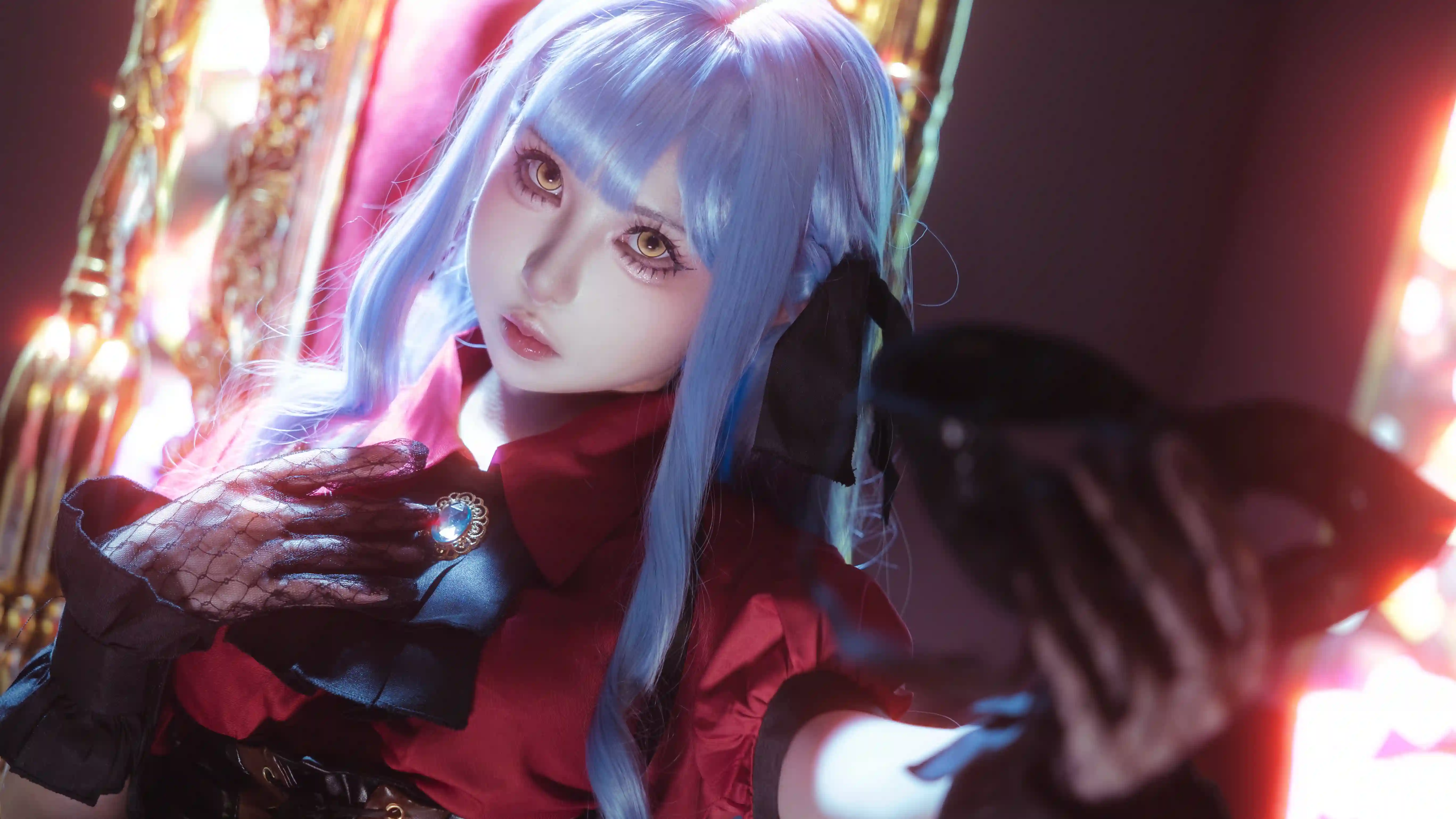 [COSplay]被黑影吞噬的月亮重燃生机，可怜的人偶，再次被赋予了短暂的生命-二次元COS分享次元吧