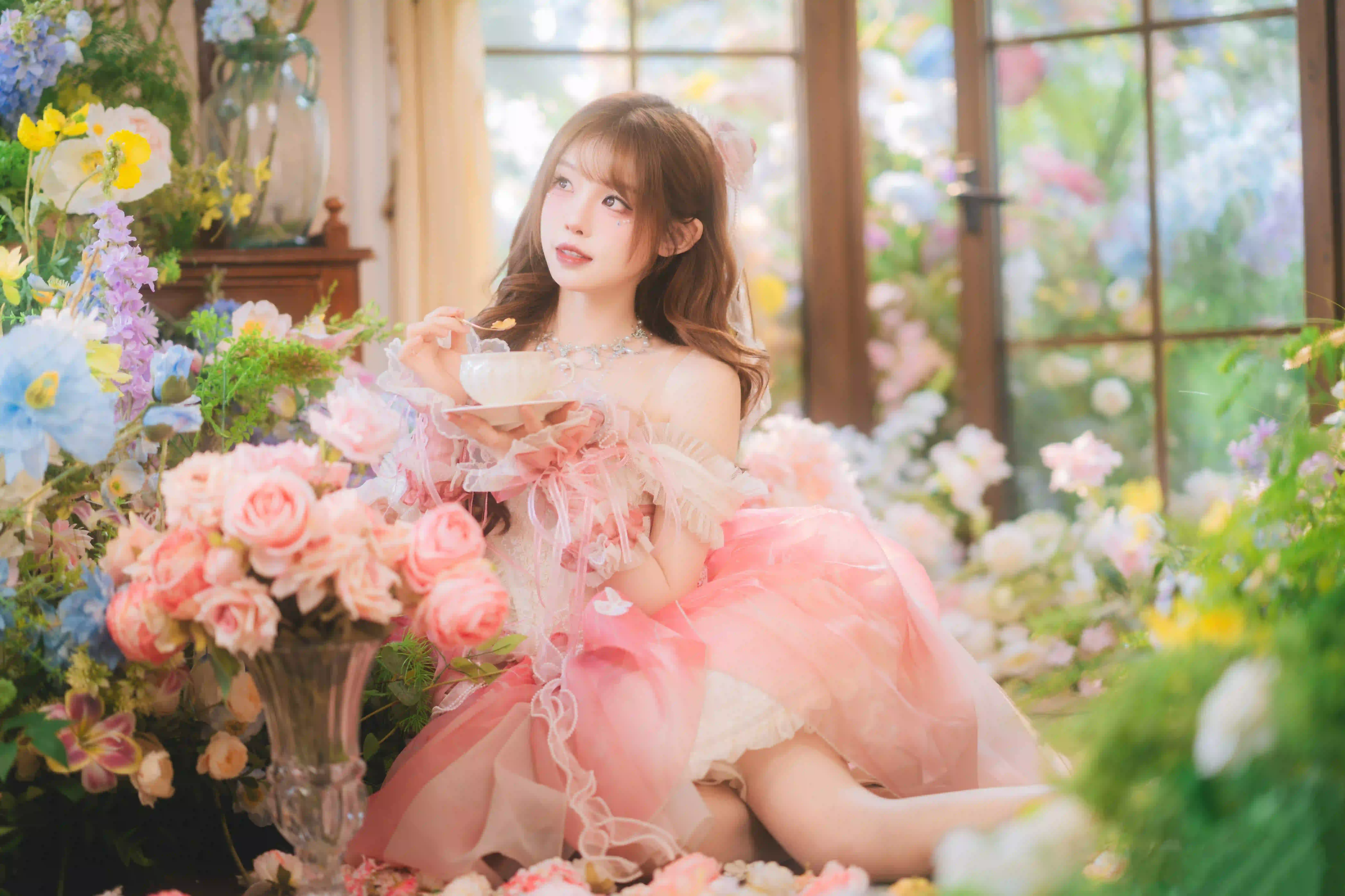 花房绮梦-粉裙少女的下午茶时光-二次元COS分享次元吧