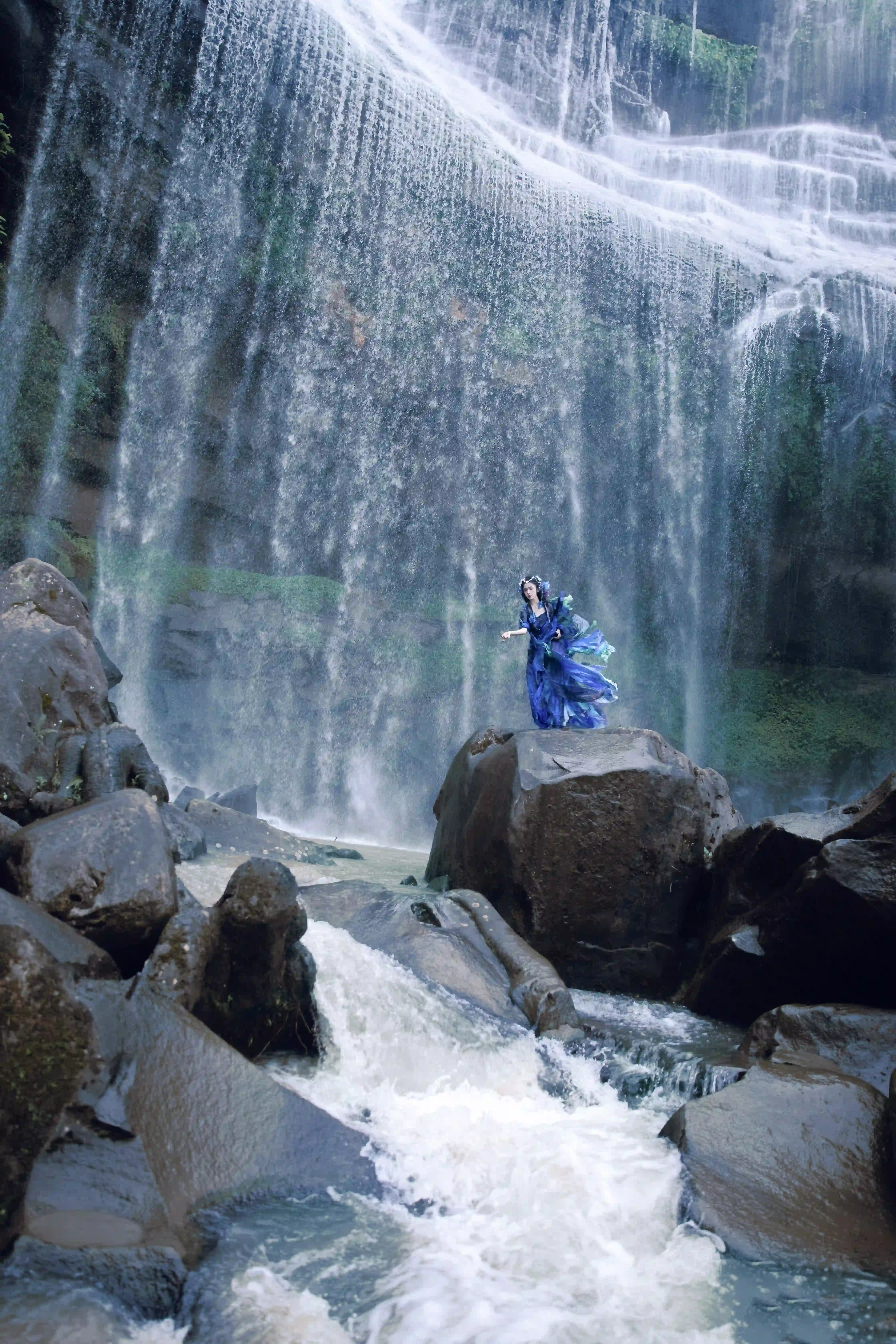 图片[7]-二次元COS分享[汉服]我在永恒的孤独里，追寻着遗失的蝴蝶。-二次元COS分享次元吧