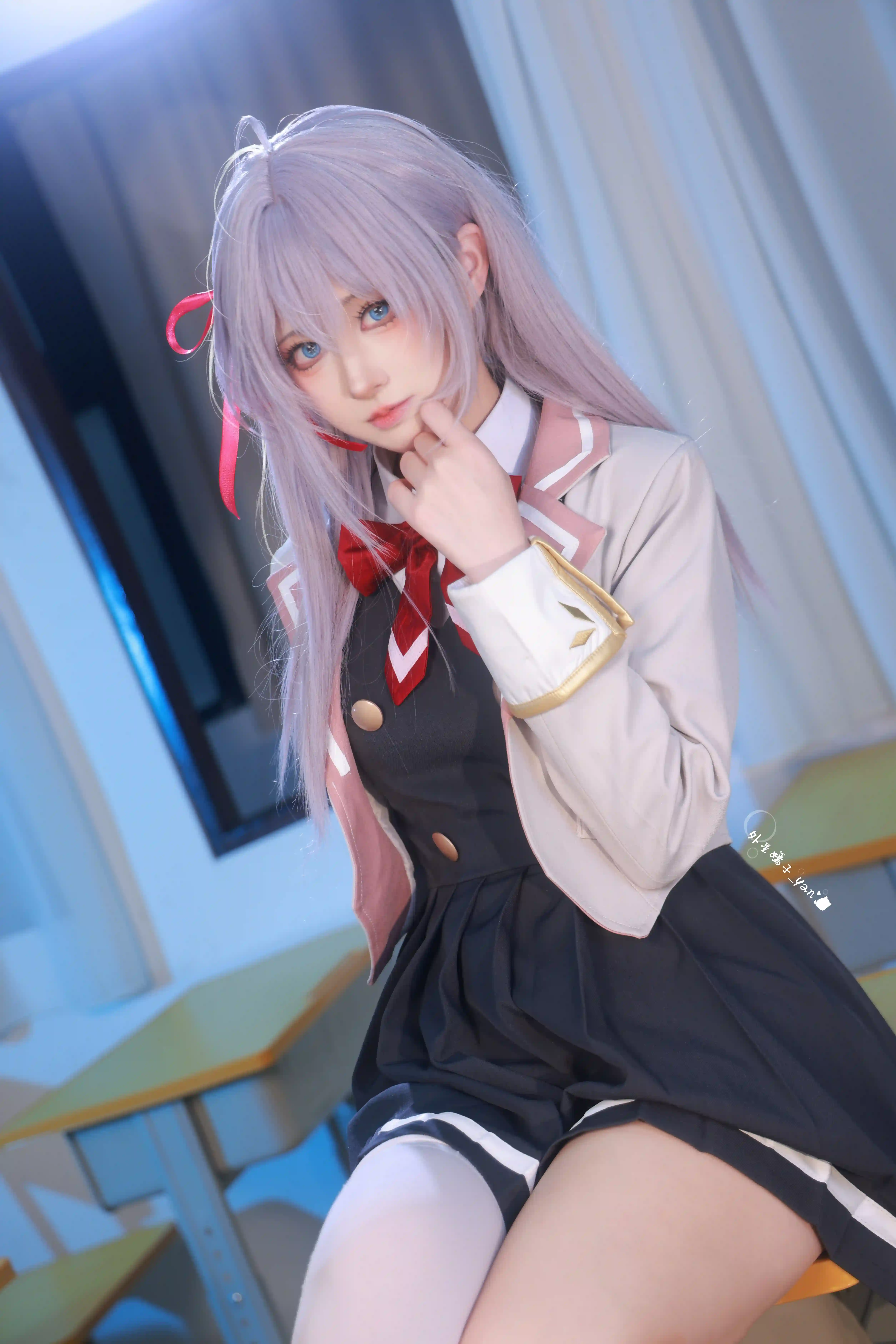 图片[9]-二次元COS分享[COSplay]嗯哼？坐在你的课桌上也没问题吧！？这对你来说…应该是奖励？-二次元COS分享次元吧