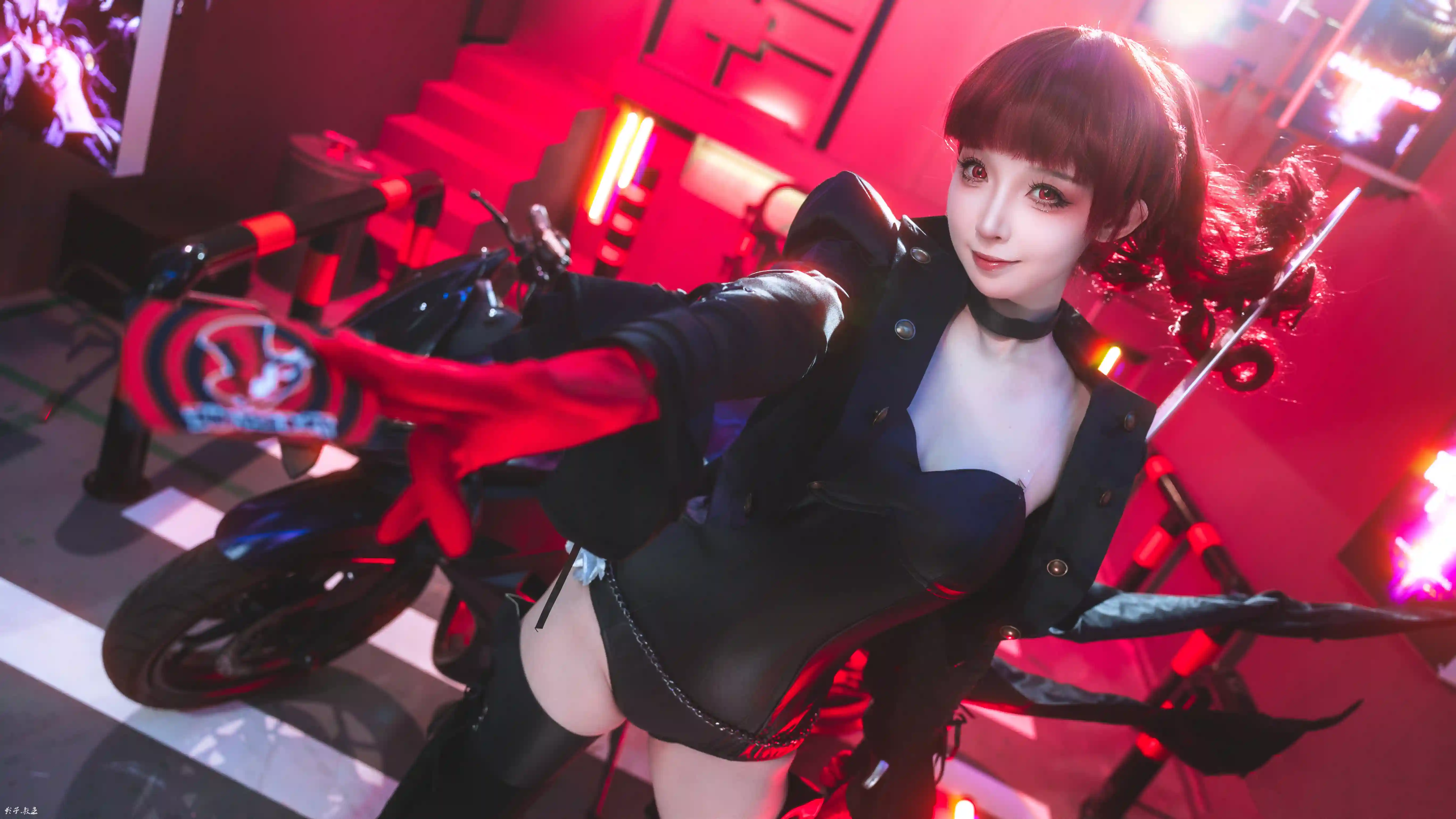 [COSplay]…..请一直注视着我噢！-二次元COS分享次元吧