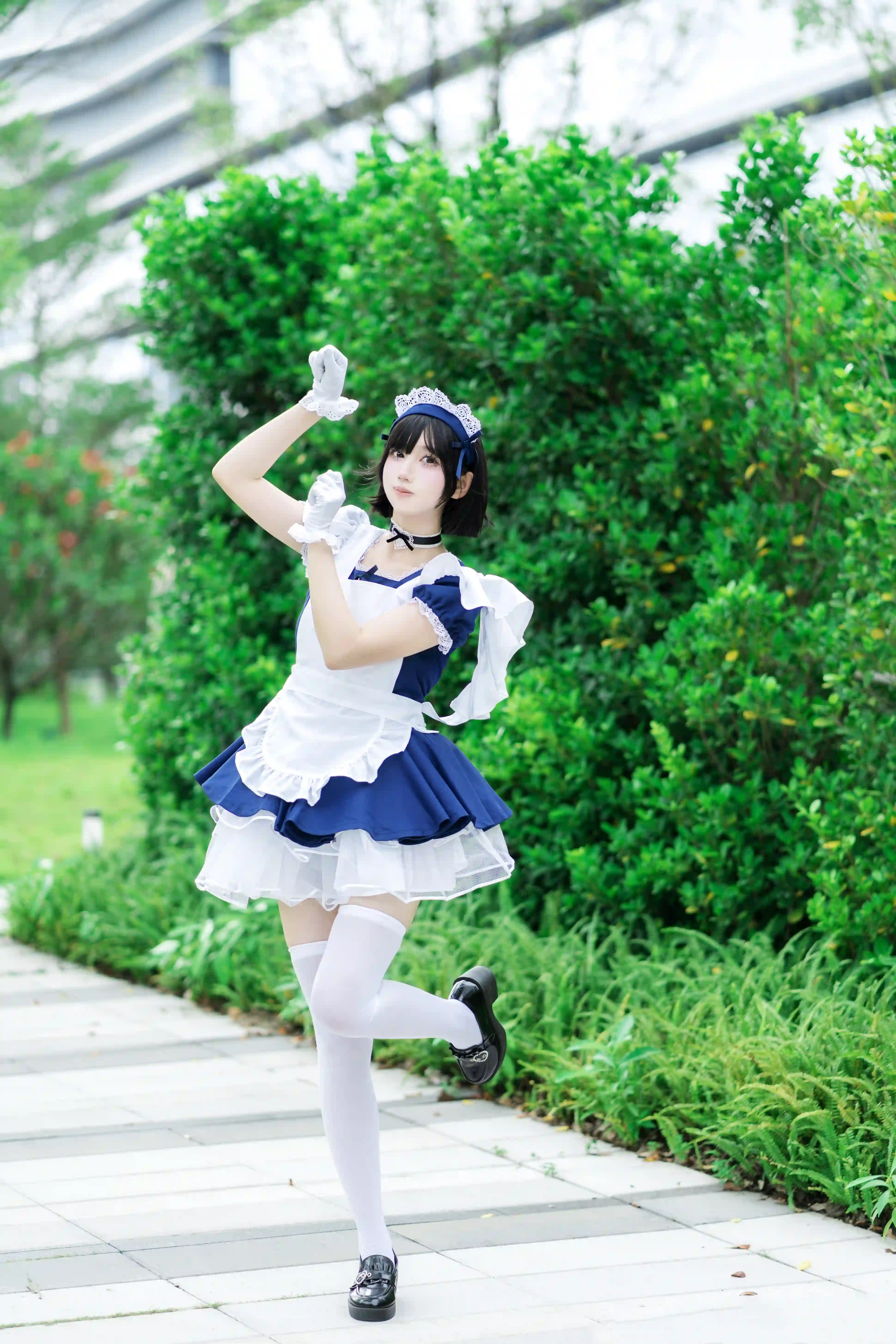 图片[10]-二次元COS分享[COSplay]超甜女仆-户外邂逅，甜度超标-二次元COS分享次元吧