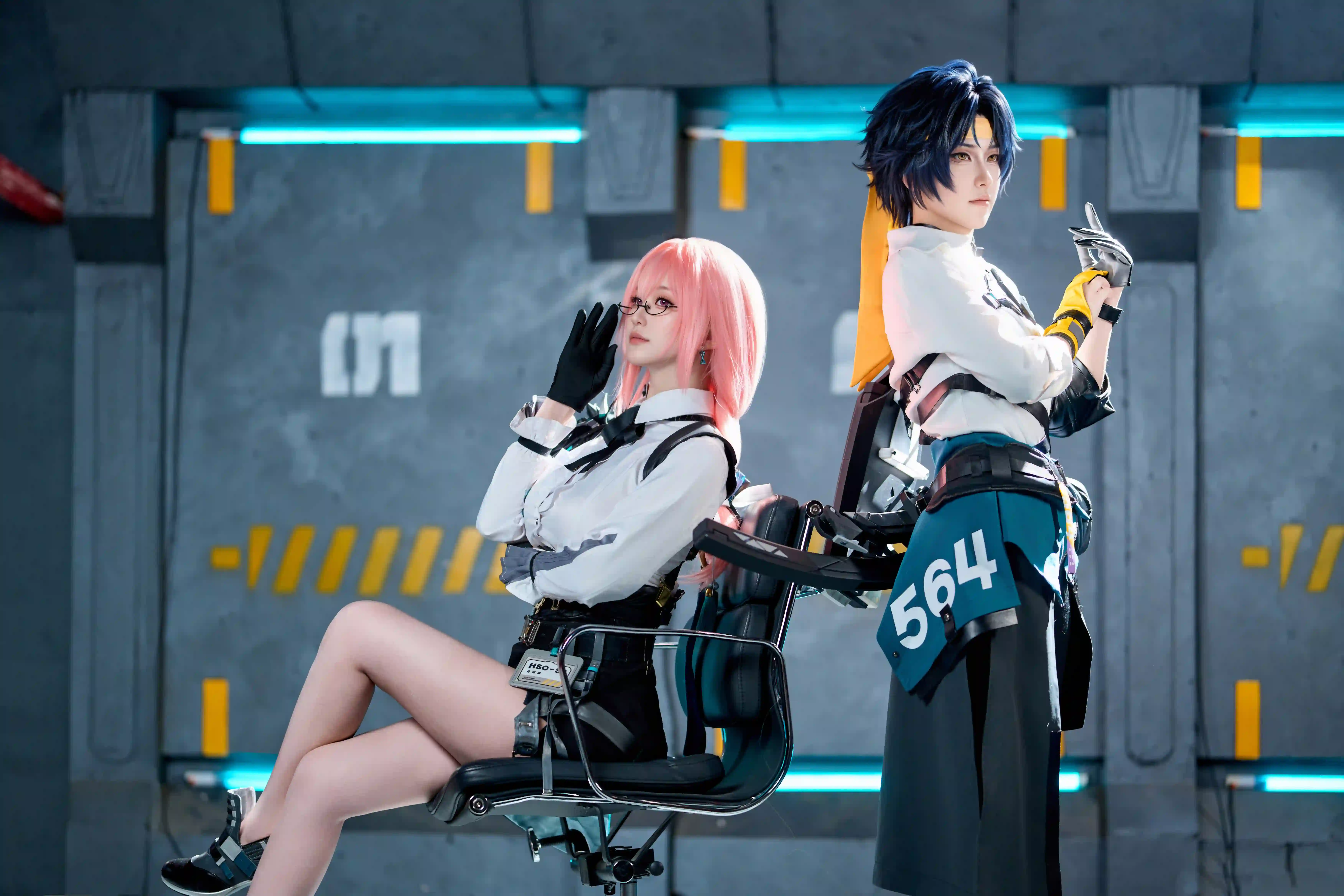 [COSplay]试图逃班但被领导抓住绞杀-二次元COS分享次元吧