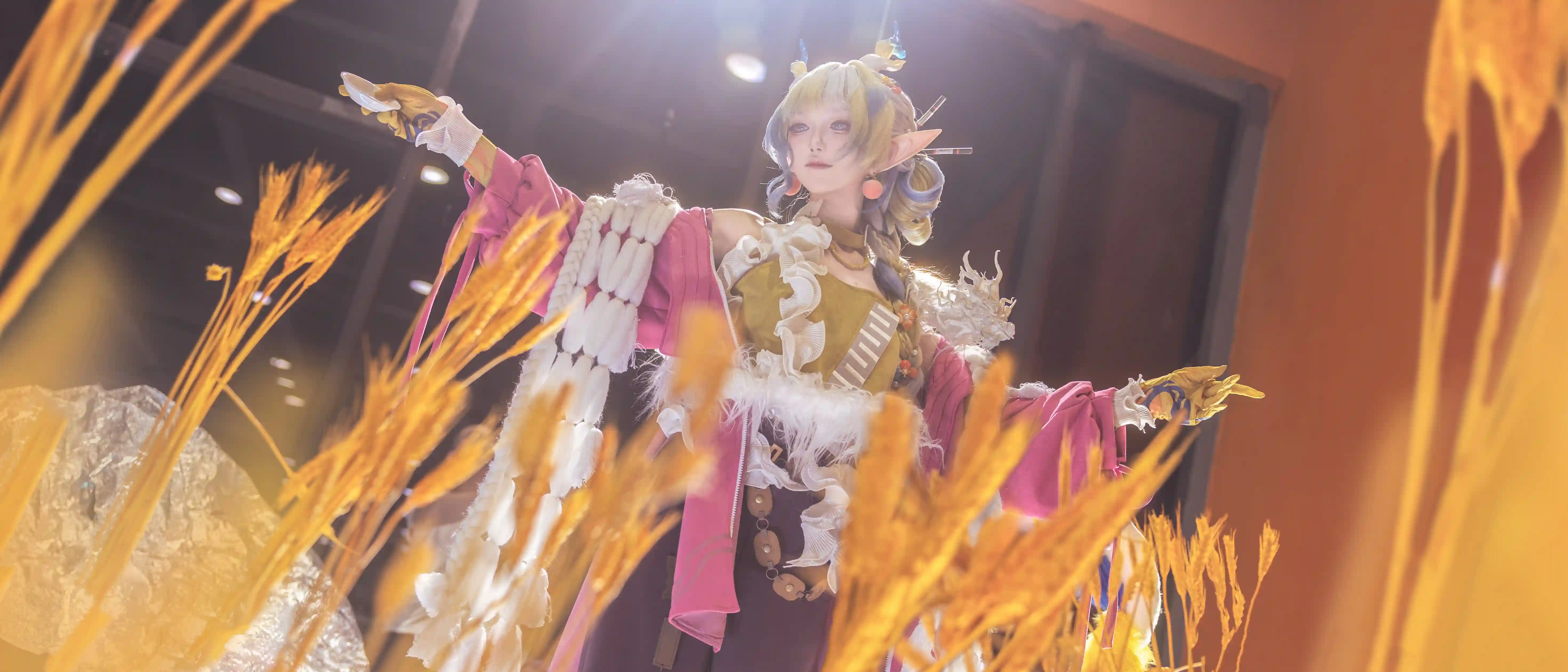 图片[1]-二次元COS分享[COSplay]锦绣紫衫，轻纱罗裙，神女卧于此间，静看沧海桑田。-二次元COS分享次元吧