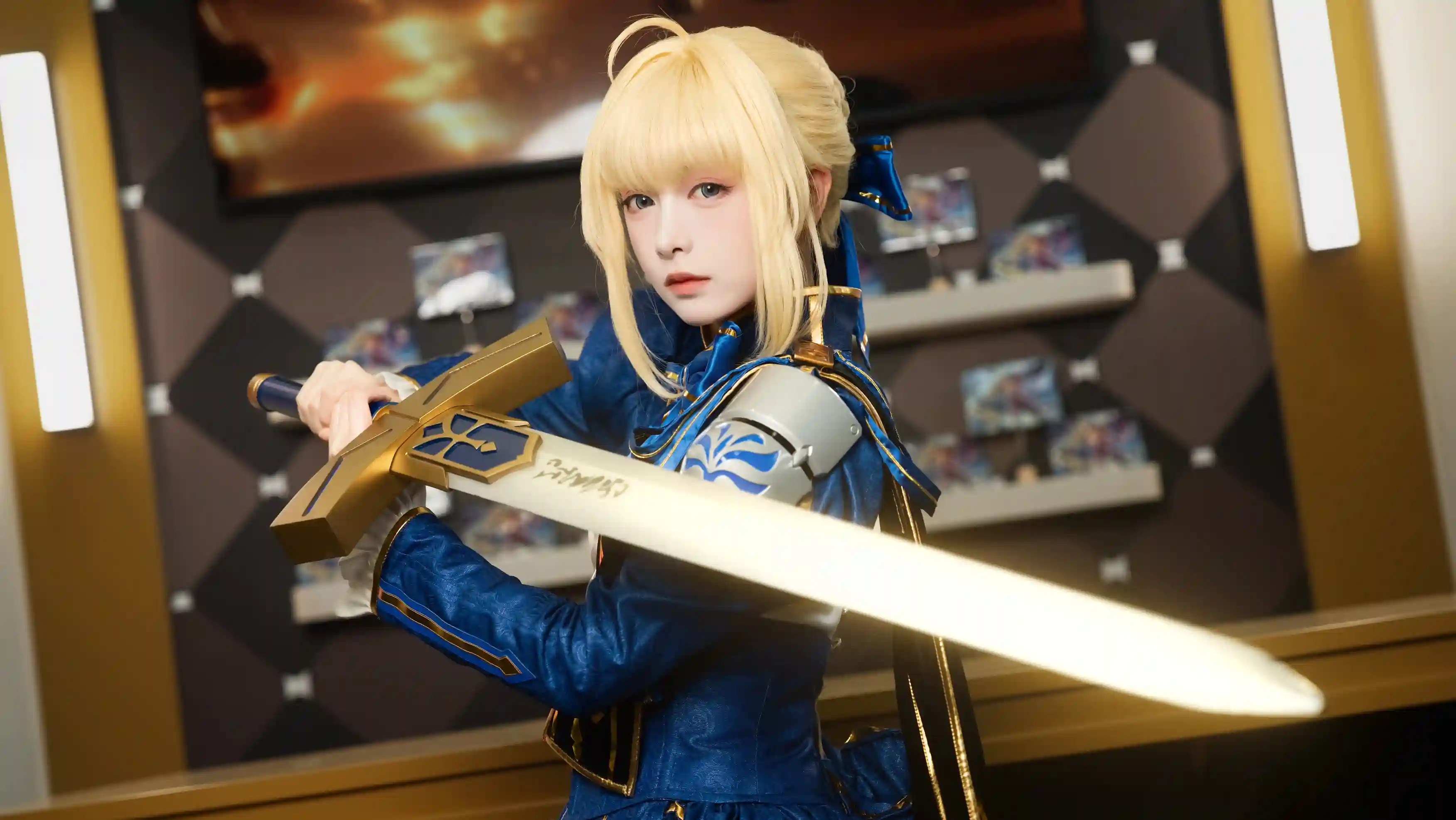 [COSplay]Servant Saber,遵从召唤而来-二次元COS分享次元吧