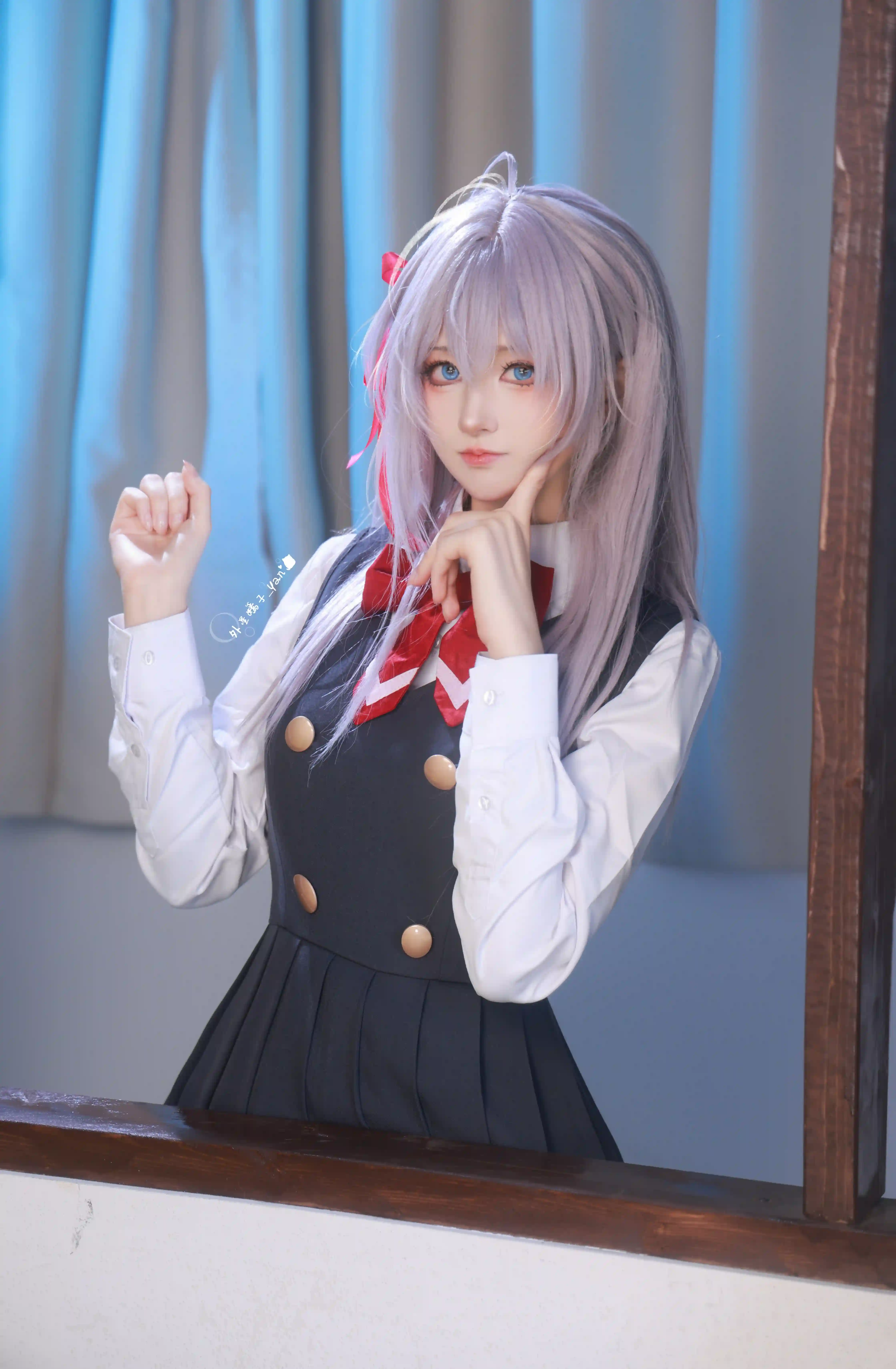 图片[8]-二次元COS分享[COSplay]嗯哼？坐在你的课桌上也没问题吧！？这对你来说…应该是奖励？-二次元COS分享次元吧