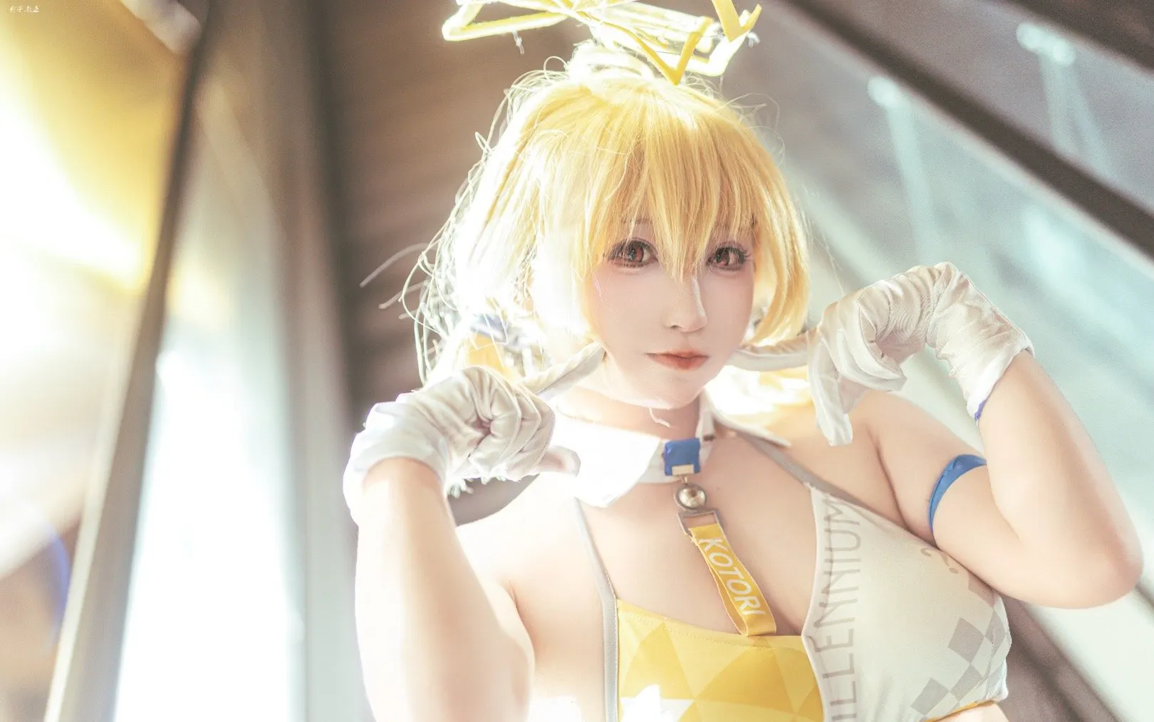 [COSplay]摘摘摘掉了眼镜……看起……来很奇怪吗，老师？-二次元COS分享次元吧