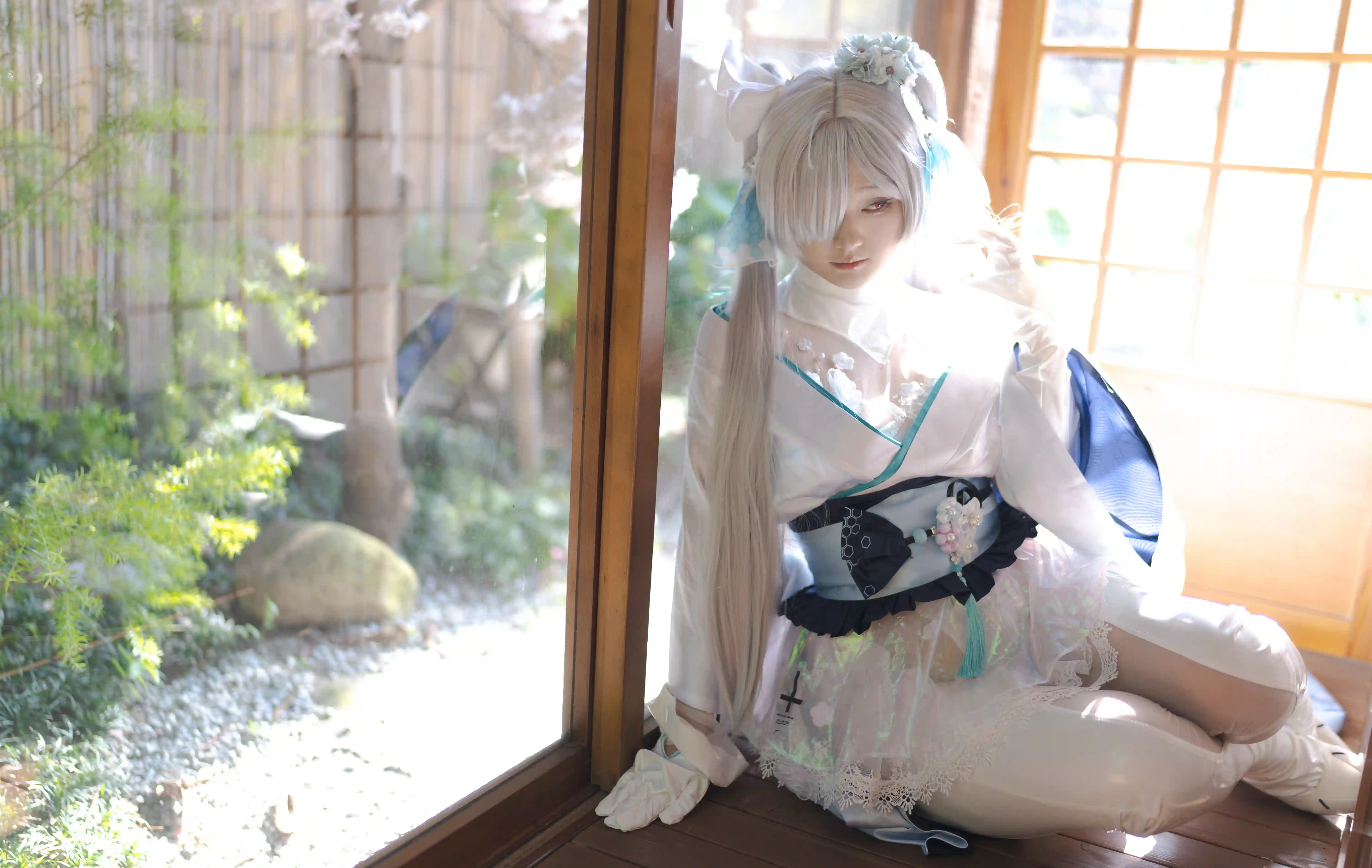 [COSplay]春光流淌,幸福流转指尖-二次元COS分享次元吧