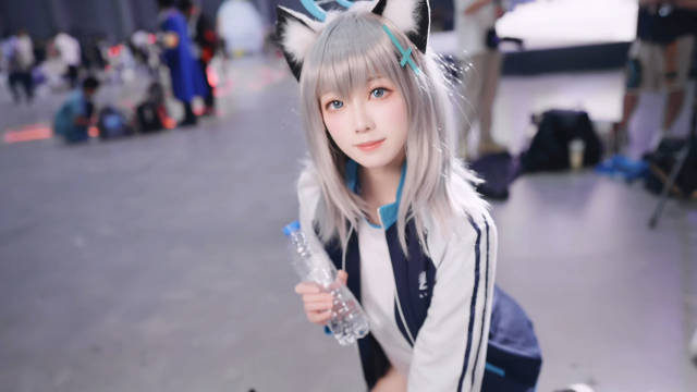 老师，一起来做运动吧～-二次元COS分享次元吧