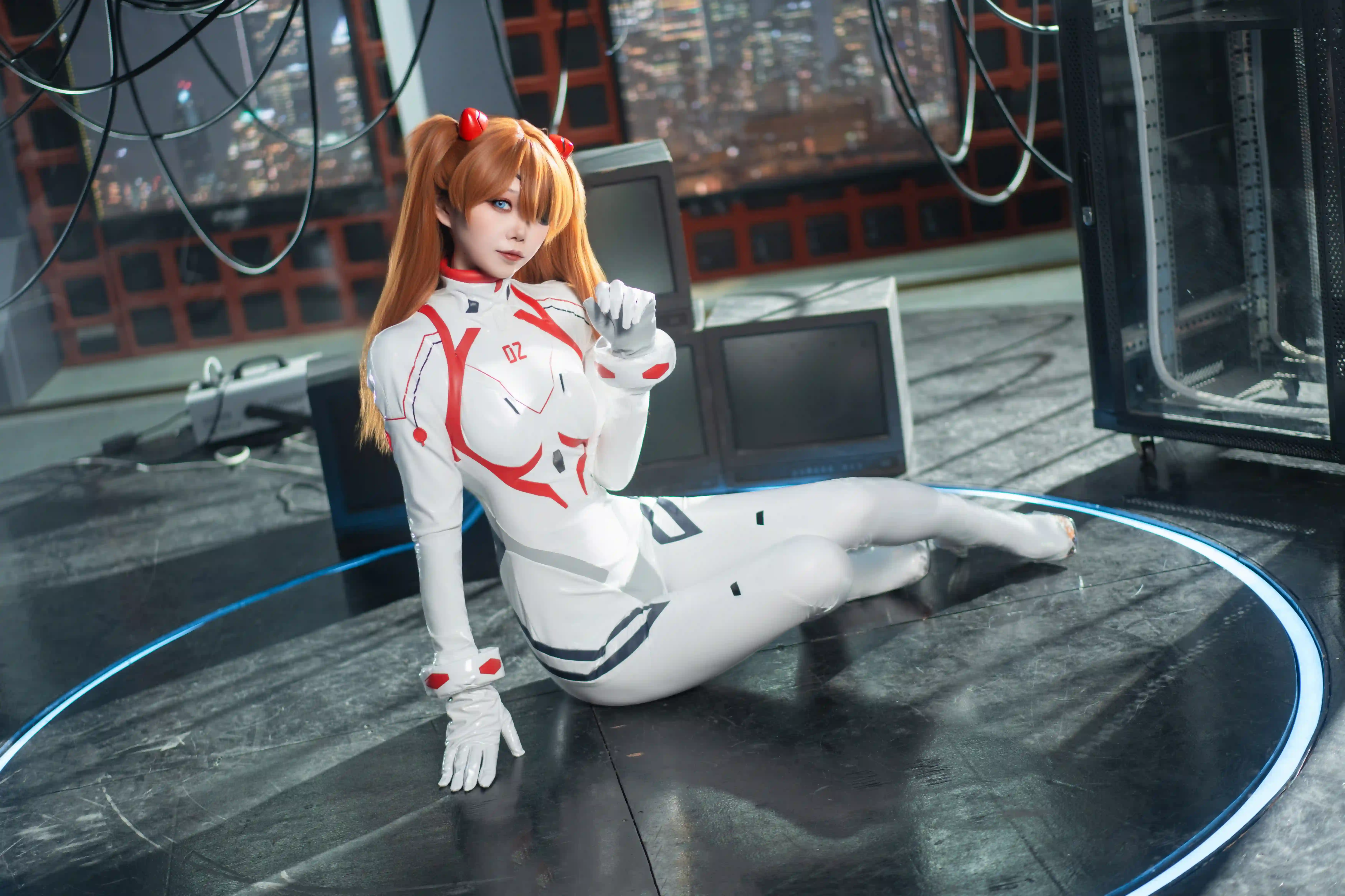 图片[8]-二次元COS分享[COSplay]新世纪福音战士 明日香，在科技感场景中尽显飒爽-二次元COS分享次元吧