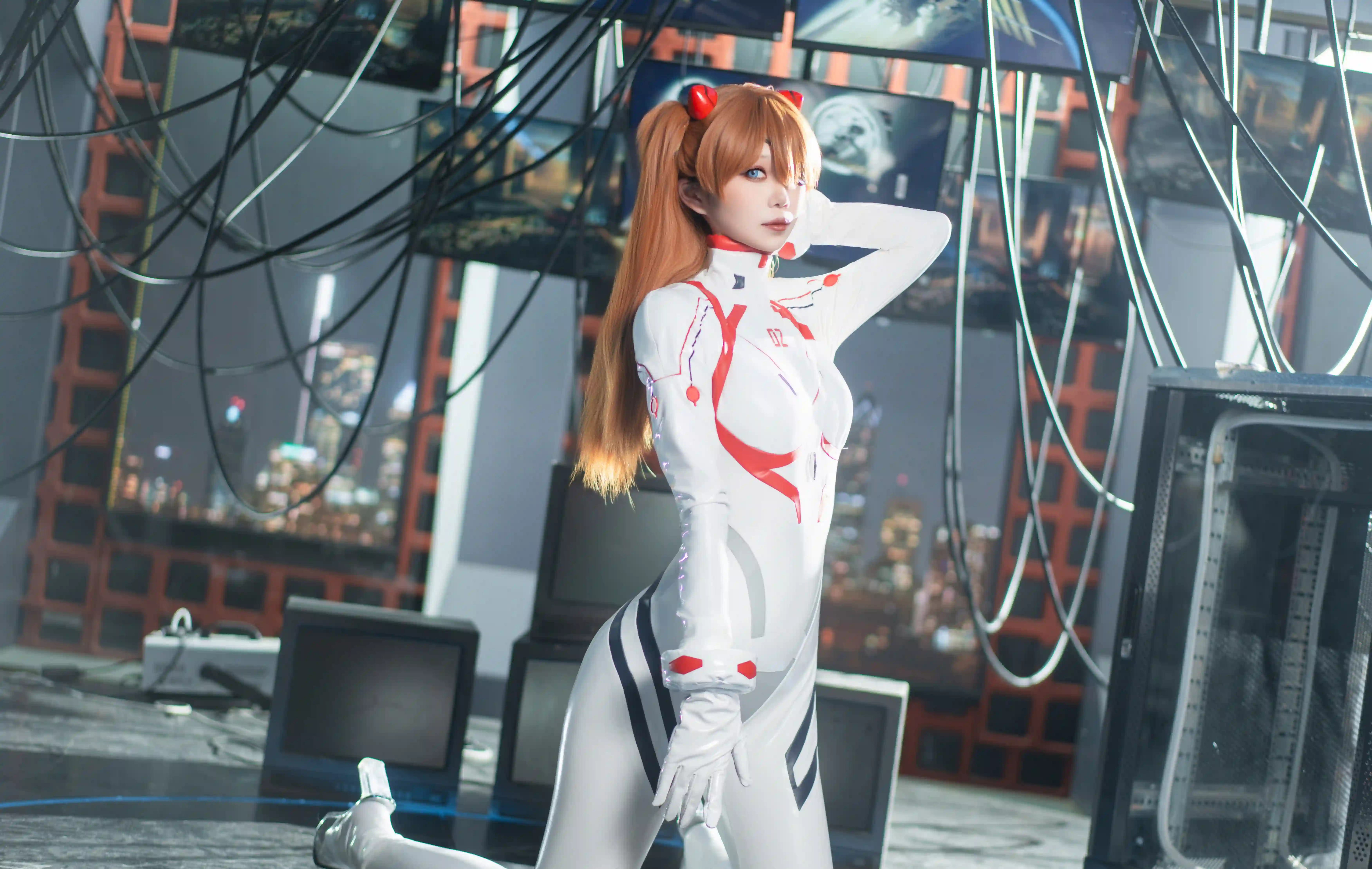 图片[6]-二次元COS分享[COSplay]新世纪福音战士 明日香，在科技感场景中尽显飒爽-二次元COS分享次元吧