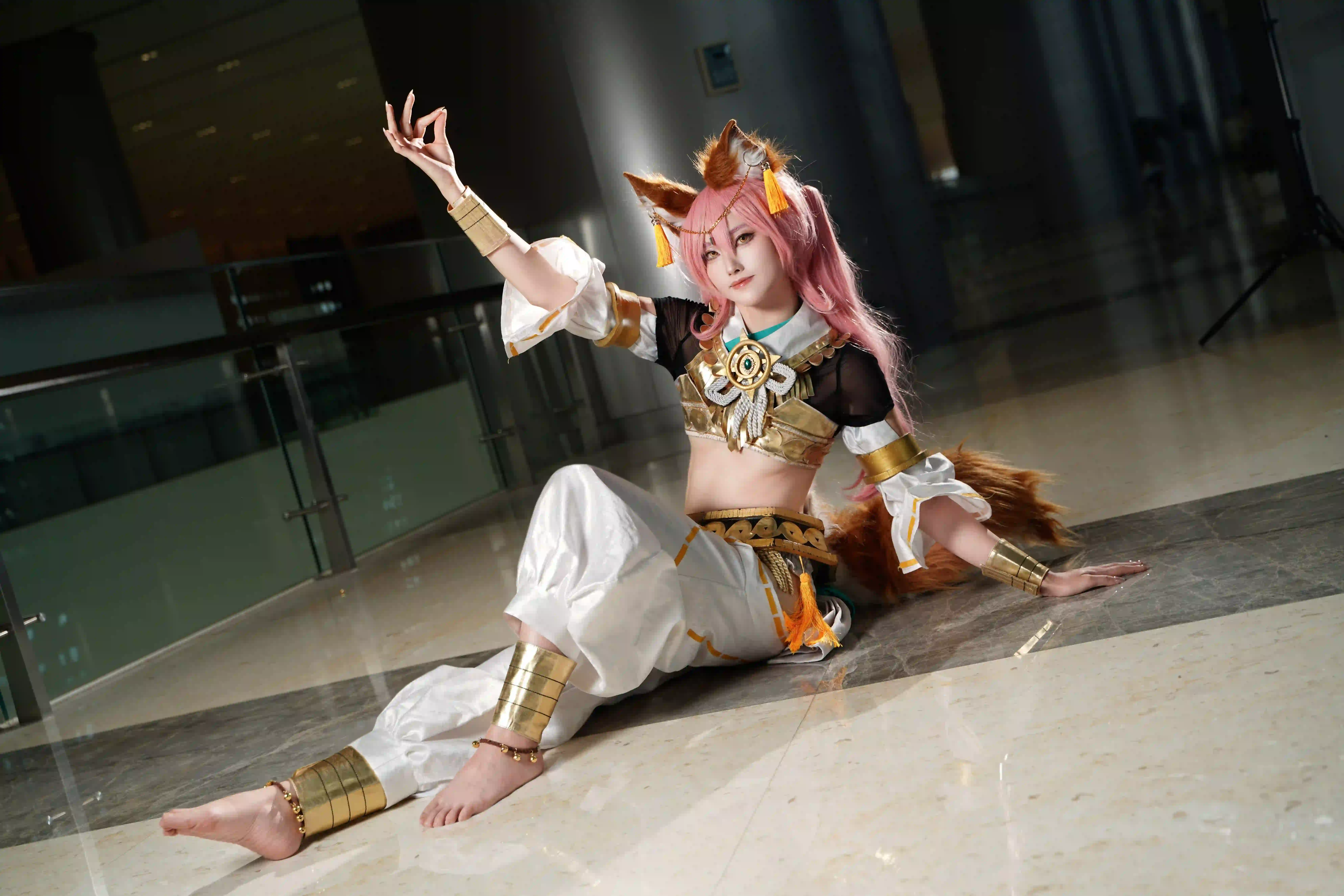 [COSplay]您值得信赖的巫女狐，降临！的说！-二次元COS分享次元吧