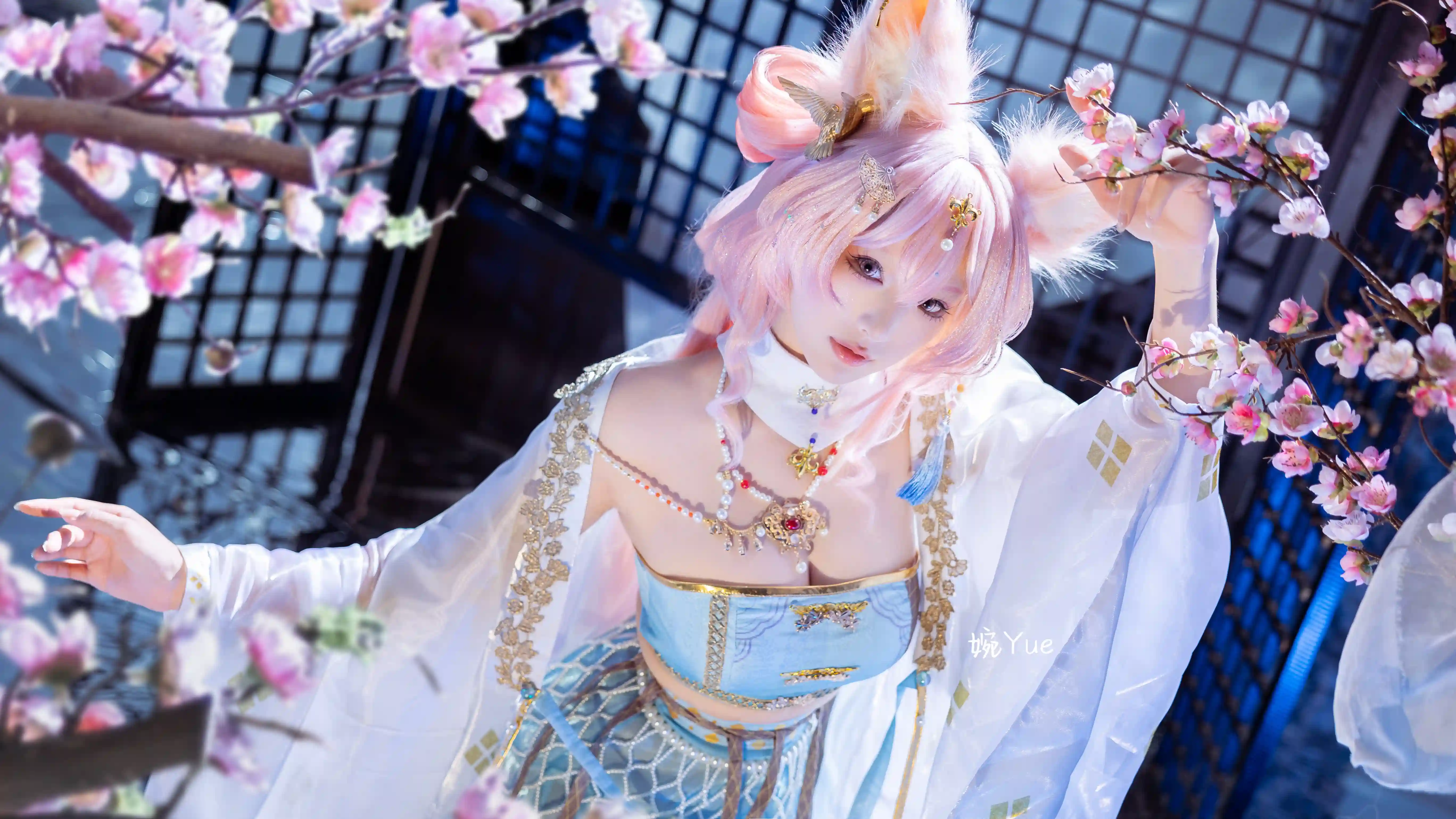 [COSplay]明日方舟 鸿雪 行梦侧畔-二次元COS分享次元吧