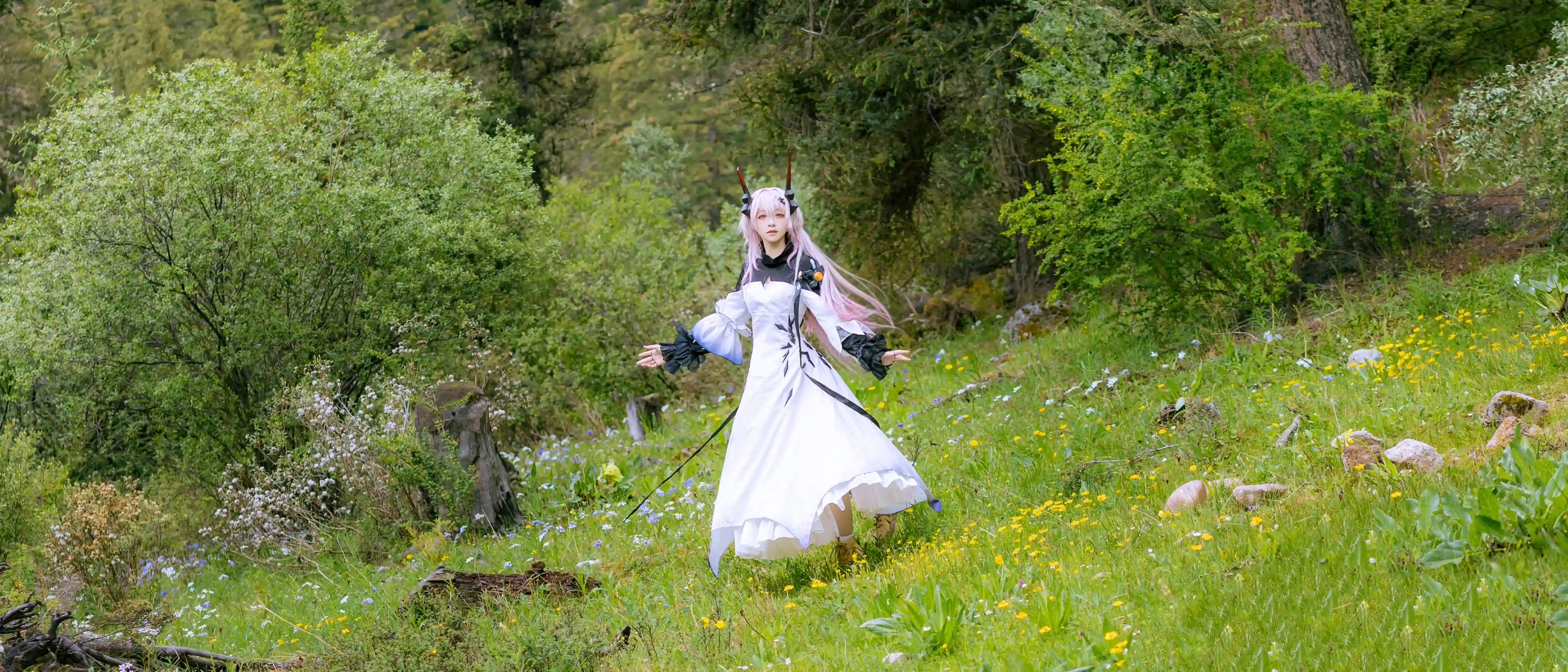 图片[1]-二次元COS分享[COSplay]我相信，你会重新爱上这个世界，再一次选择希望与未来。-二次元COS分享次元吧