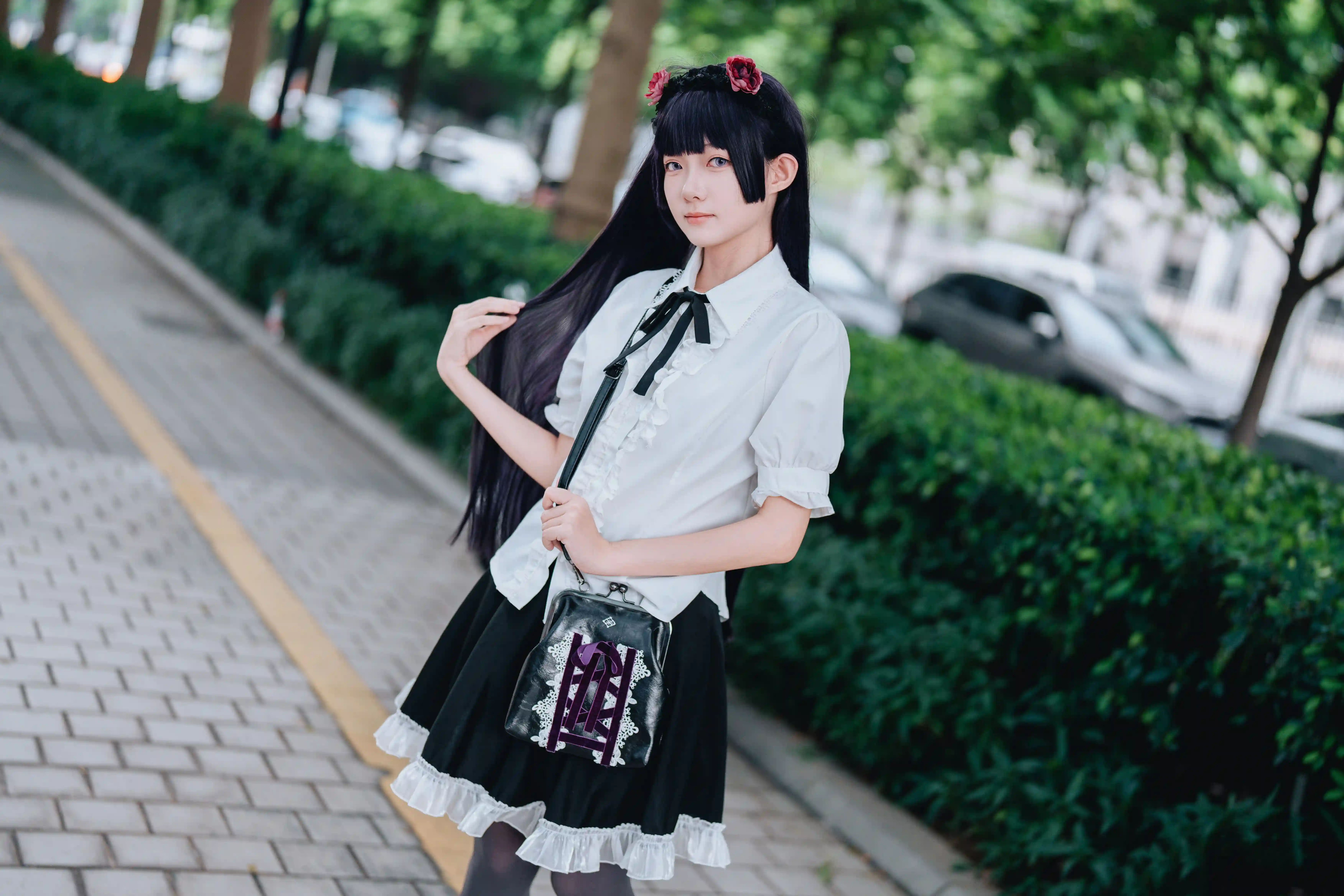 [COSplay]五更琉璃 白衫黑裙，还原傲娇少女-二次元COS分享次元吧