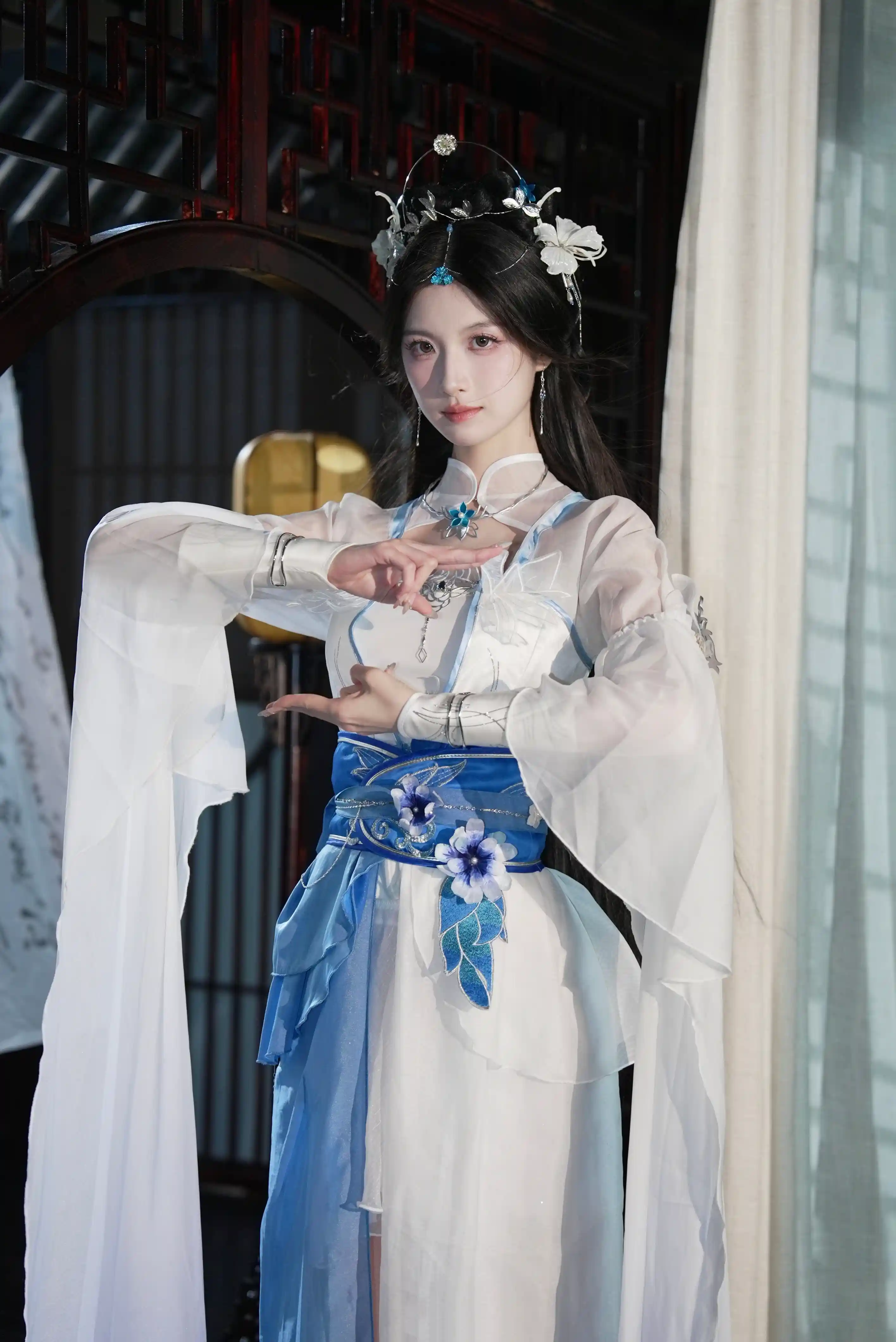 图片[4]-二次元COS分享[COSplay]师兄，婉儿站在你身旁……-二次元COS分享次元吧