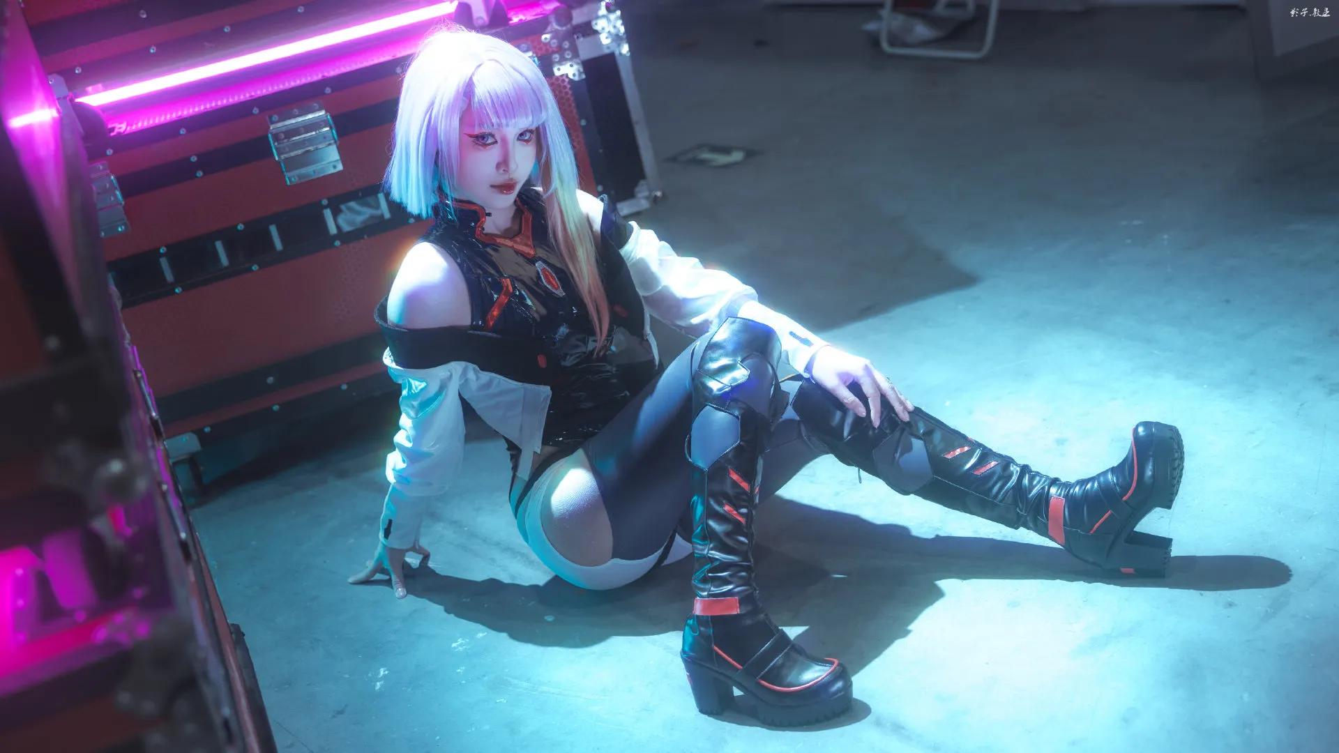 [COSplay]你觉得那是地狱，‎可对我而言，这里才是地狱，‎我只想要远走高飞。-二次元COS分享次元吧