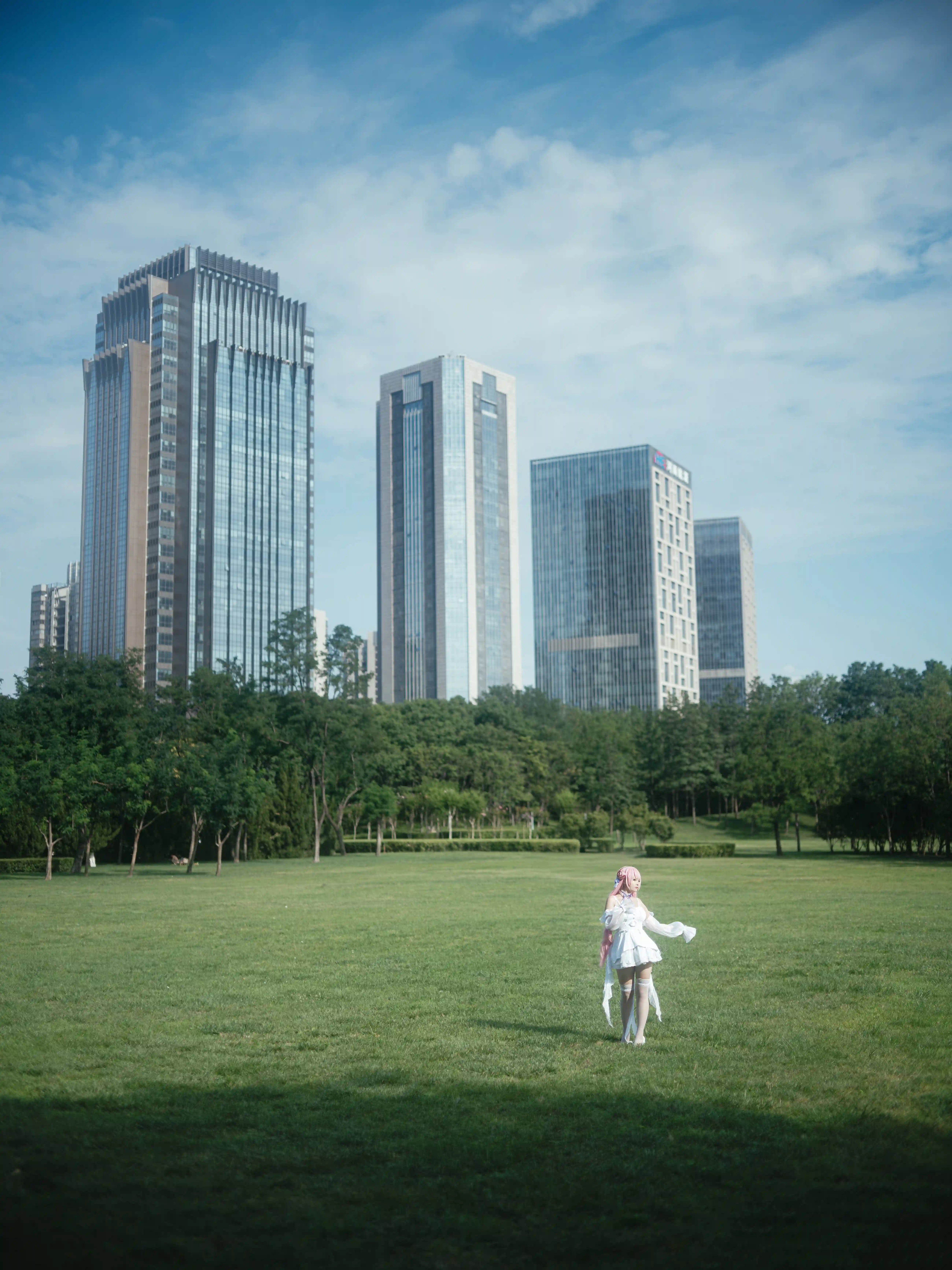 图片[2]-二次元COS分享[COSplay]胜利女神 桃乐丝 粉发与蓝天的浪漫邂逅-二次元COS分享次元吧