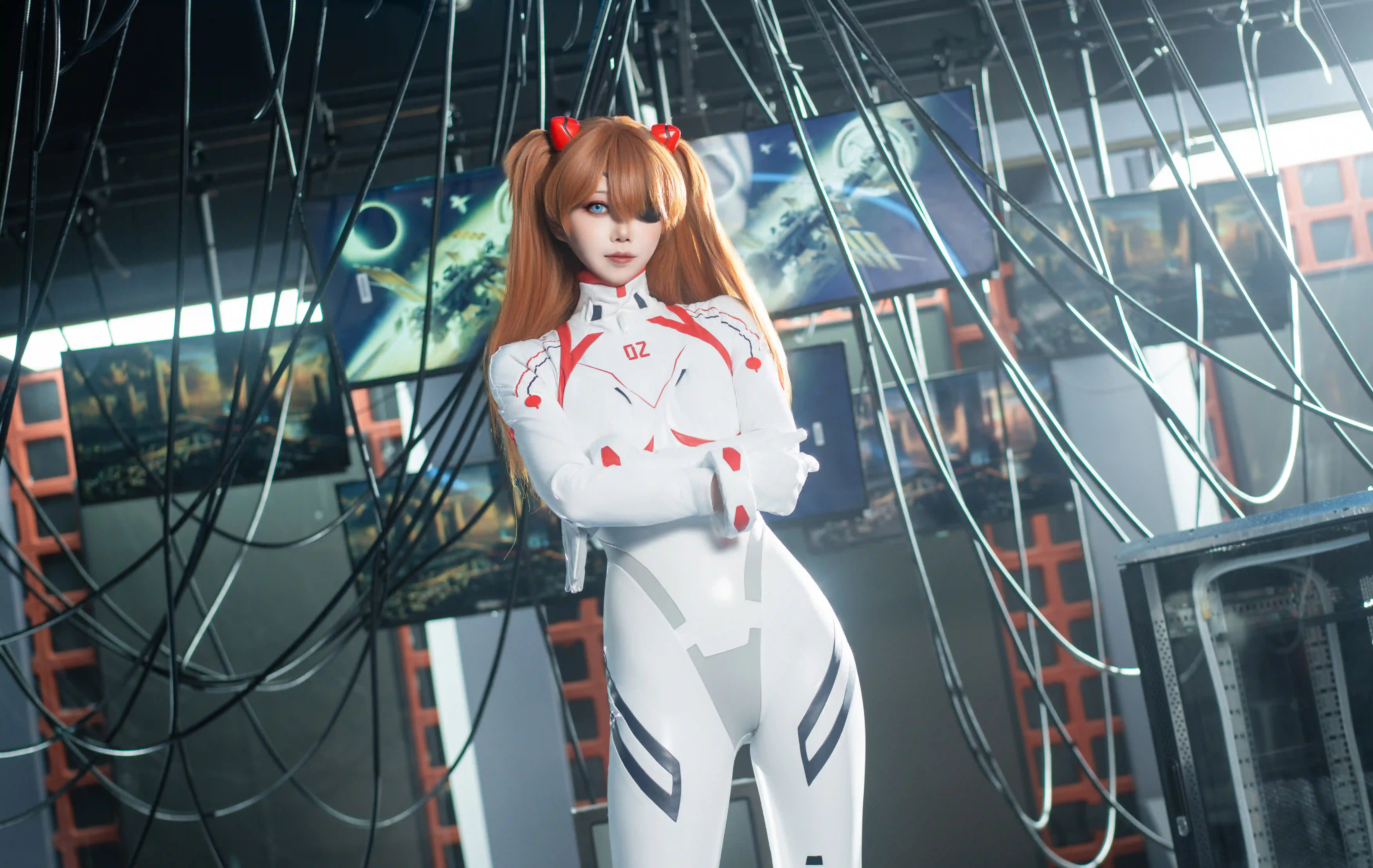 图片[7]-二次元COS分享[COSplay]新世纪福音战士 明日香，在科技感场景中尽显飒爽-二次元COS分享次元吧